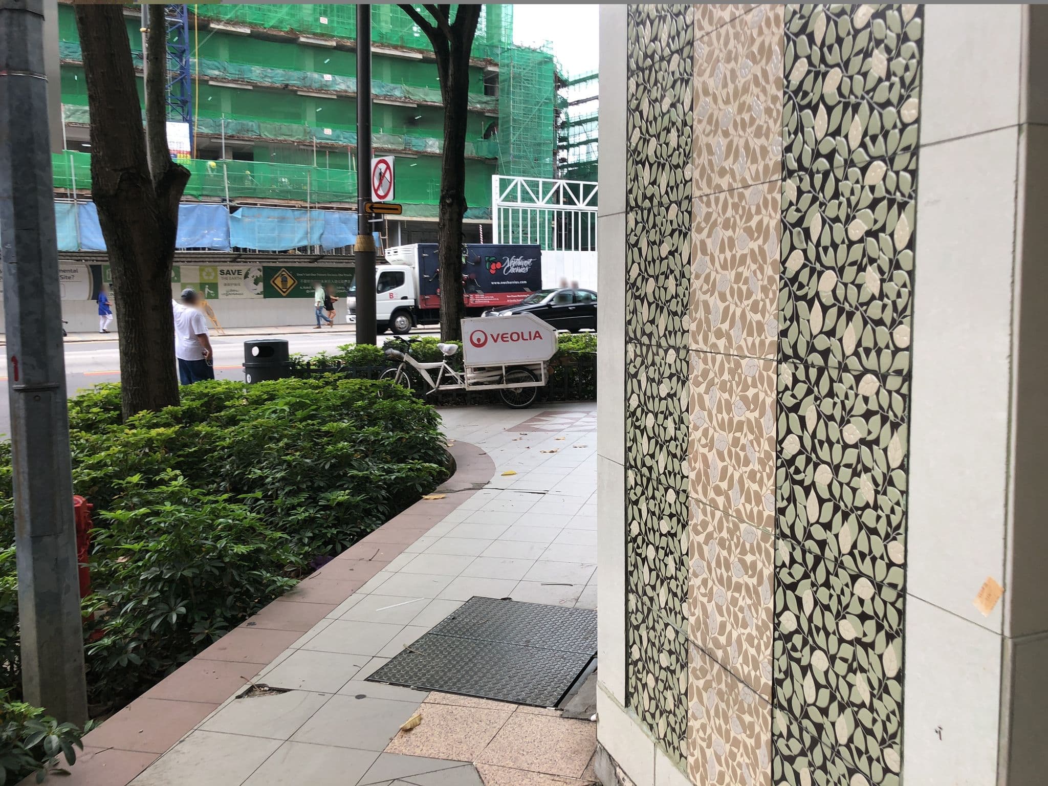 Street view near The Serangoon House, Farrer Park — © jeanchan21 (CC BY-SA · Mapillary)