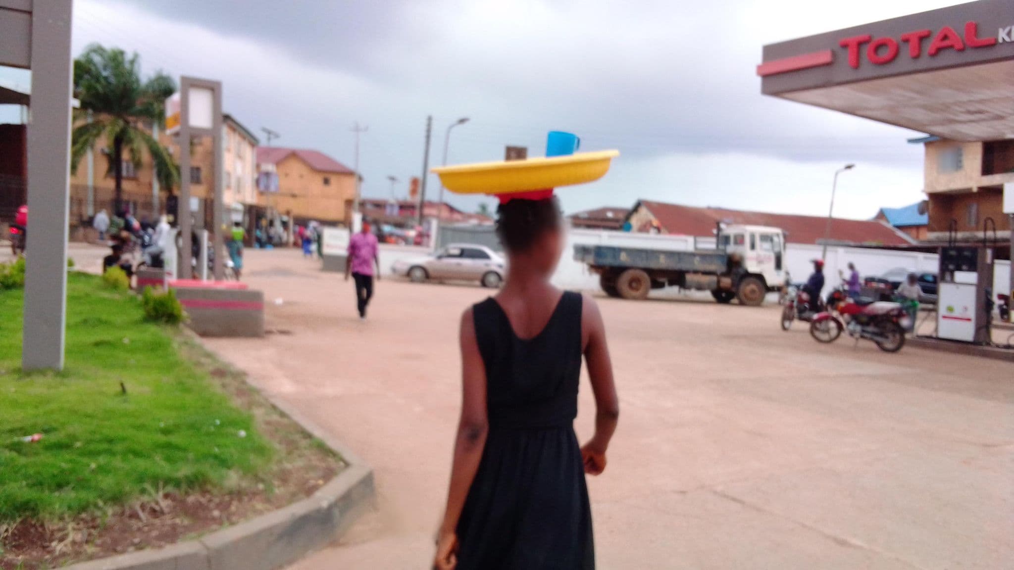 Street view near OAU Village, Kenema — © mustaphakawa (CC BY-SA · Mapillary)