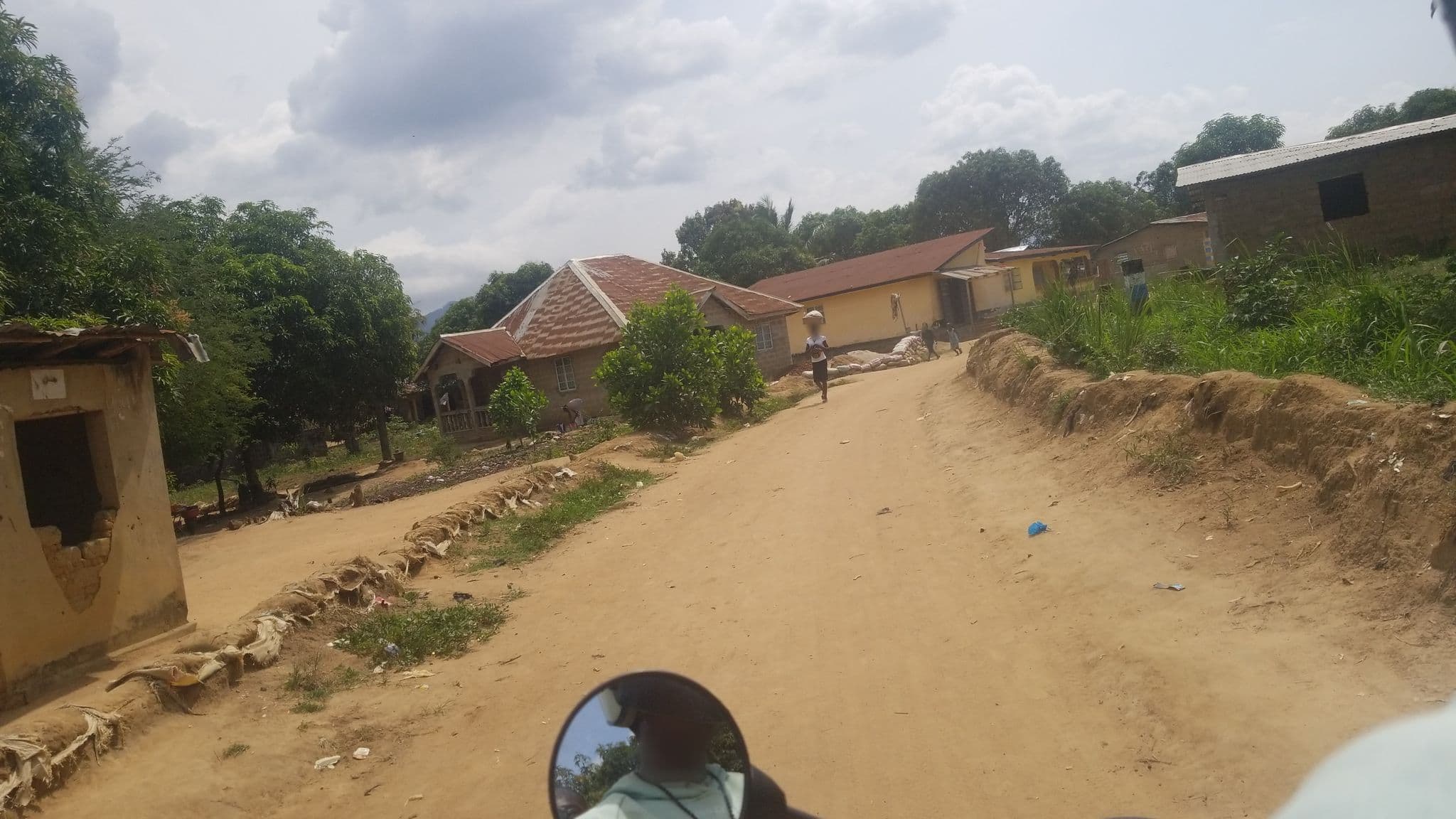 Street view near Small Country Guest House, Kent — © skeezt404 (CC BY-SA · Mapillary)
