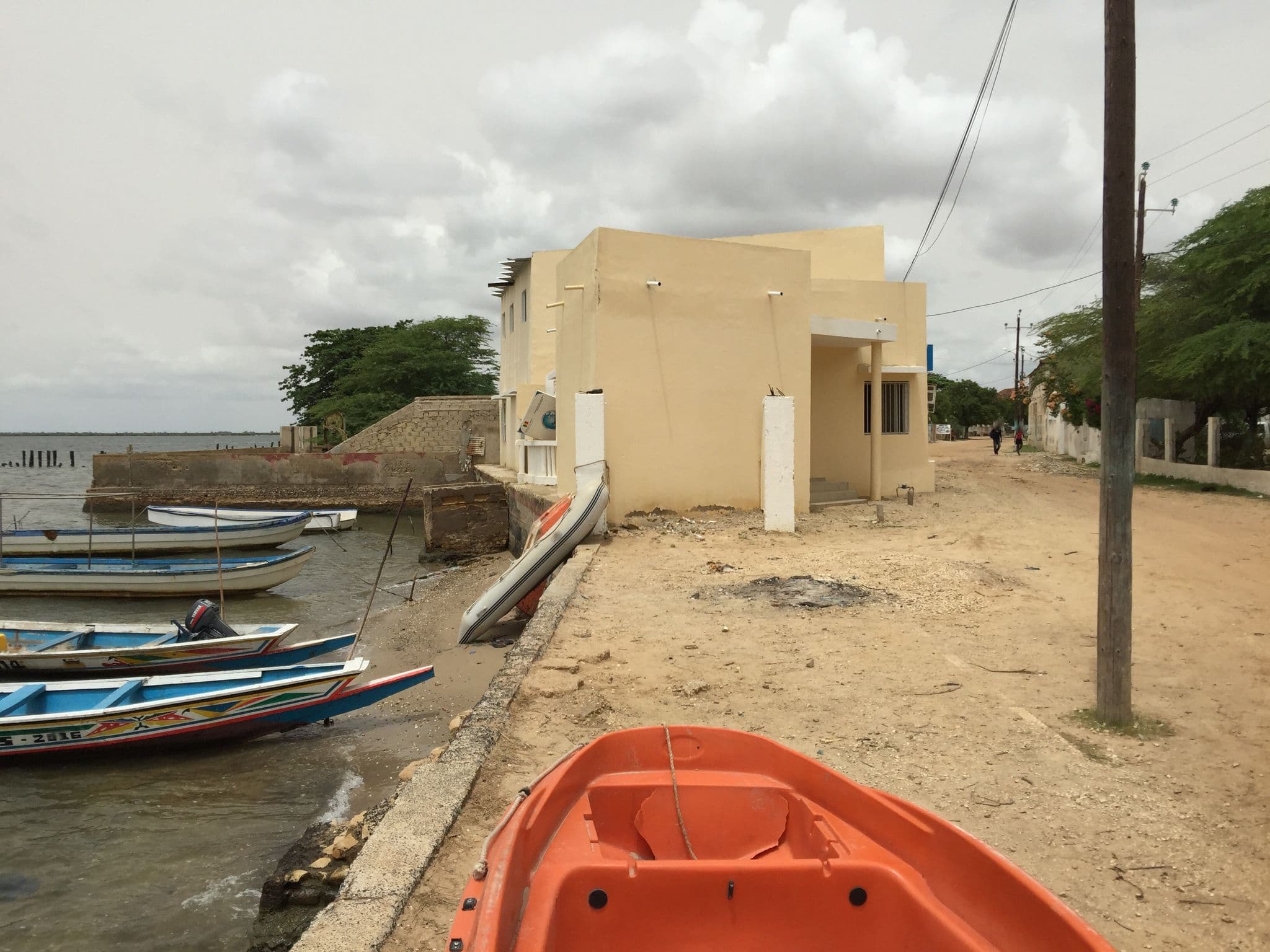 Street view near Campement Baobab Sur Terre, Foundiougne — © xdu (CC BY-SA · Mapillary)