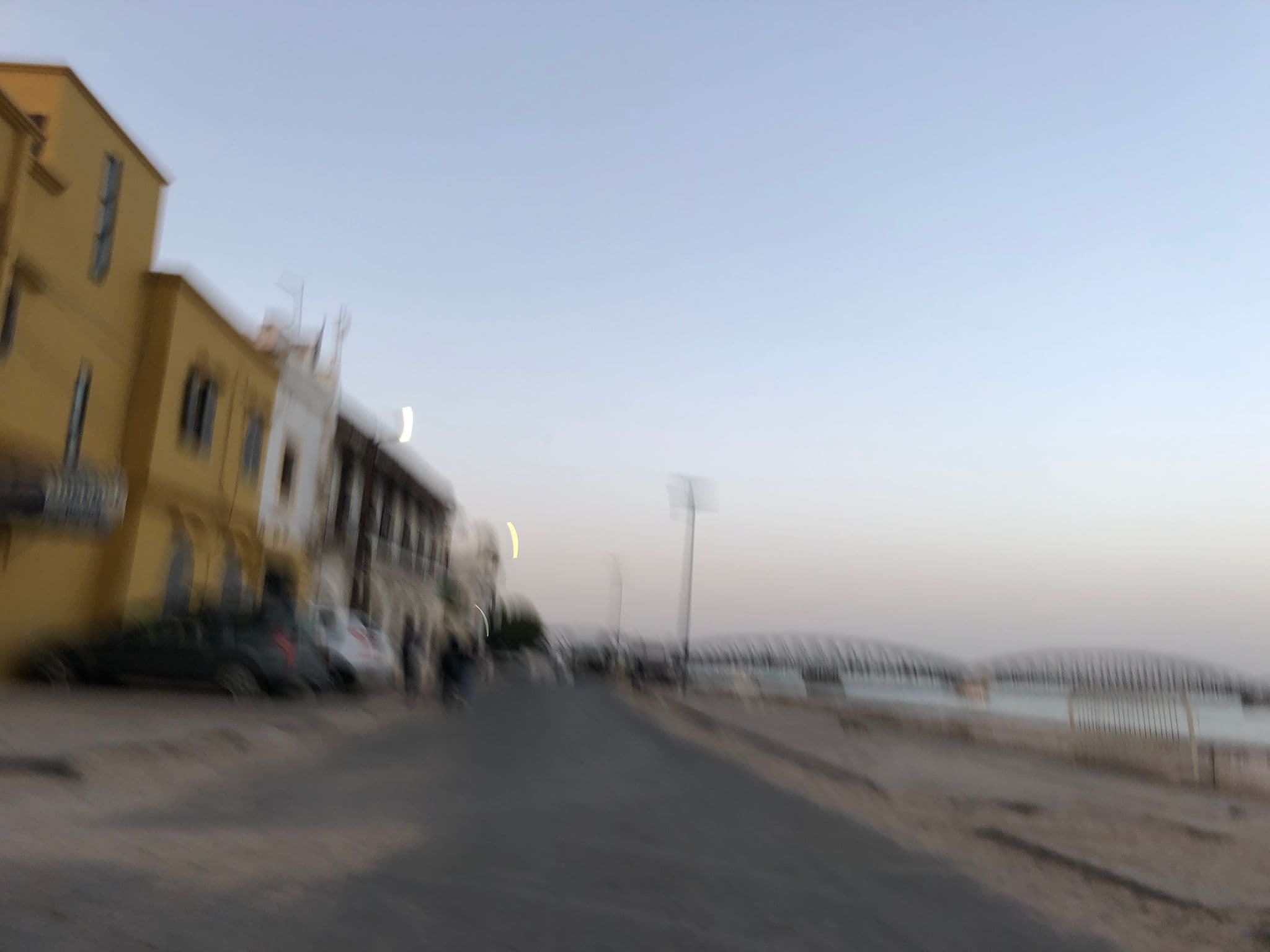 Street view near Filys Hotel, Saint-Louis — © bamba (CC BY-SA · Mapillary)