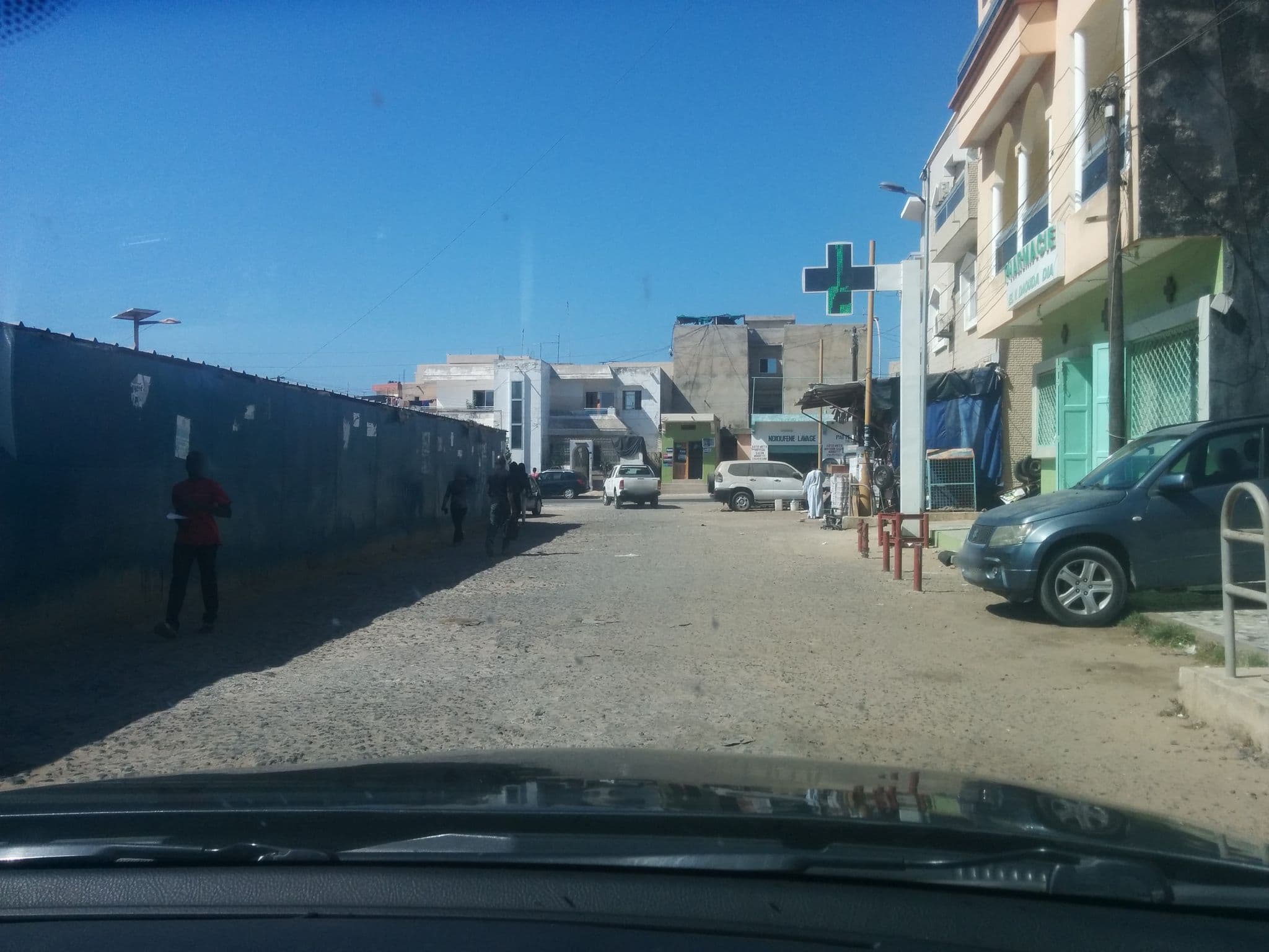 Street view near Résidence Aicha, Guédiawaye — © laminendiaye (CC BY-SA · Mapillary)