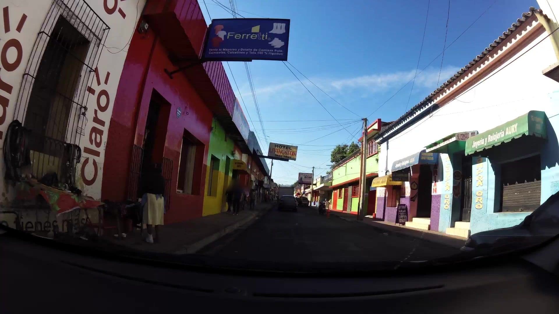 Street view near Hotel Livingston, Santa Ana — © kaartcam (CC BY-SA · Mapillary)