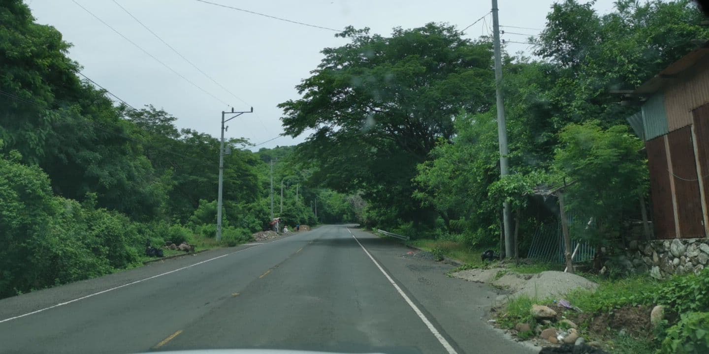 Street view near Costa azul apartment, La Libertad — © jkanales (CC BY-SA · Mapillary)