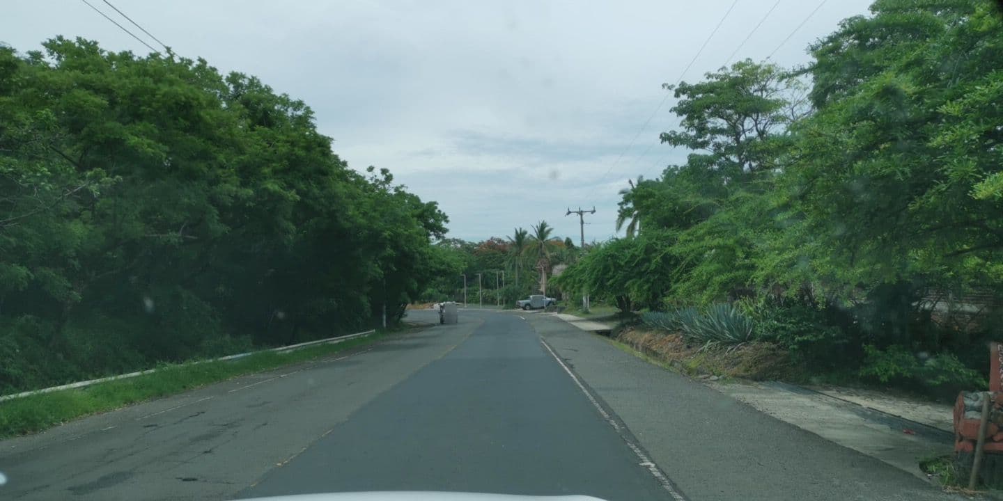Street view near The Bitcoin Mansion, La Libertad — © jkanales (CC BY-SA · Mapillary)
