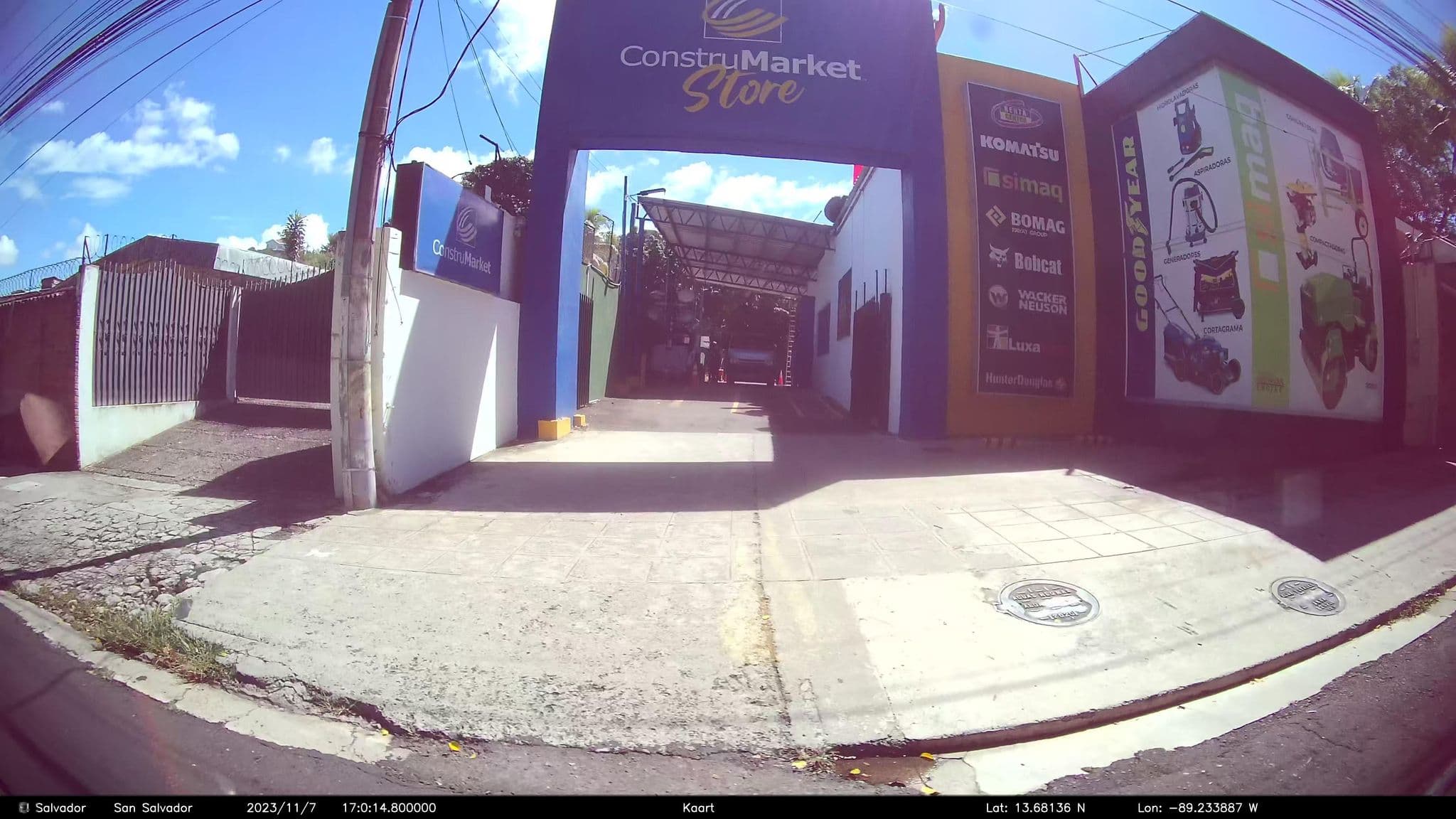 Street view near Palace, Antiguo Cuscatlán — © kaart_2 (CC BY-SA · Mapillary)