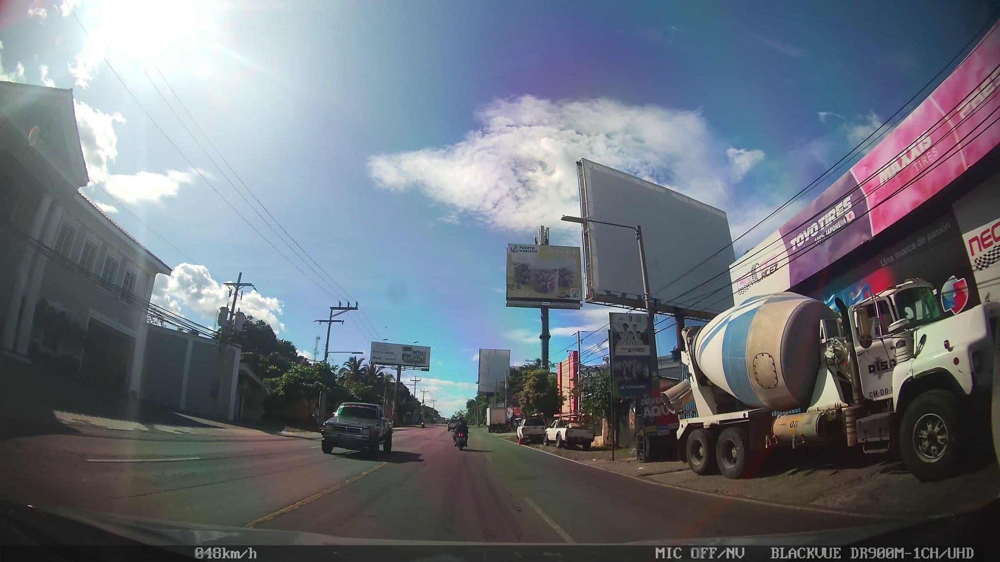 Street view near Royal Crown, San Miguel — © kaart_4 (CC BY-SA · Mapillary)