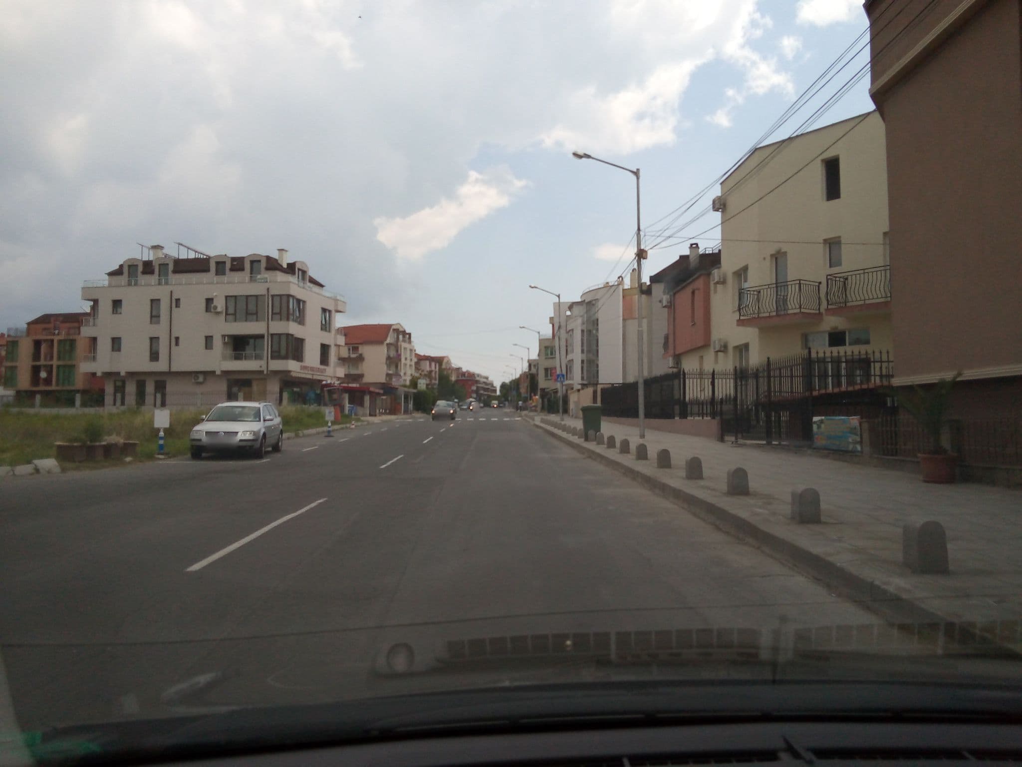 Street view near Karel, Ravda — © micmin1972 (CC BY-SA · Mapillary)
