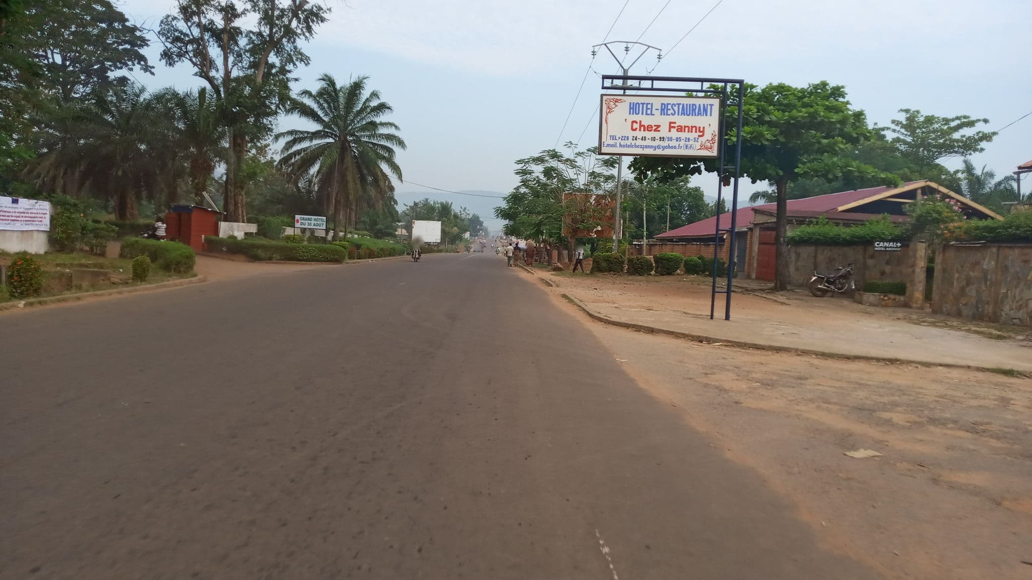 Street view near Hôtel Restaurant 'Chez Fanny', Kpalimé — © hermann106 (CC BY-SA · Mapillary)