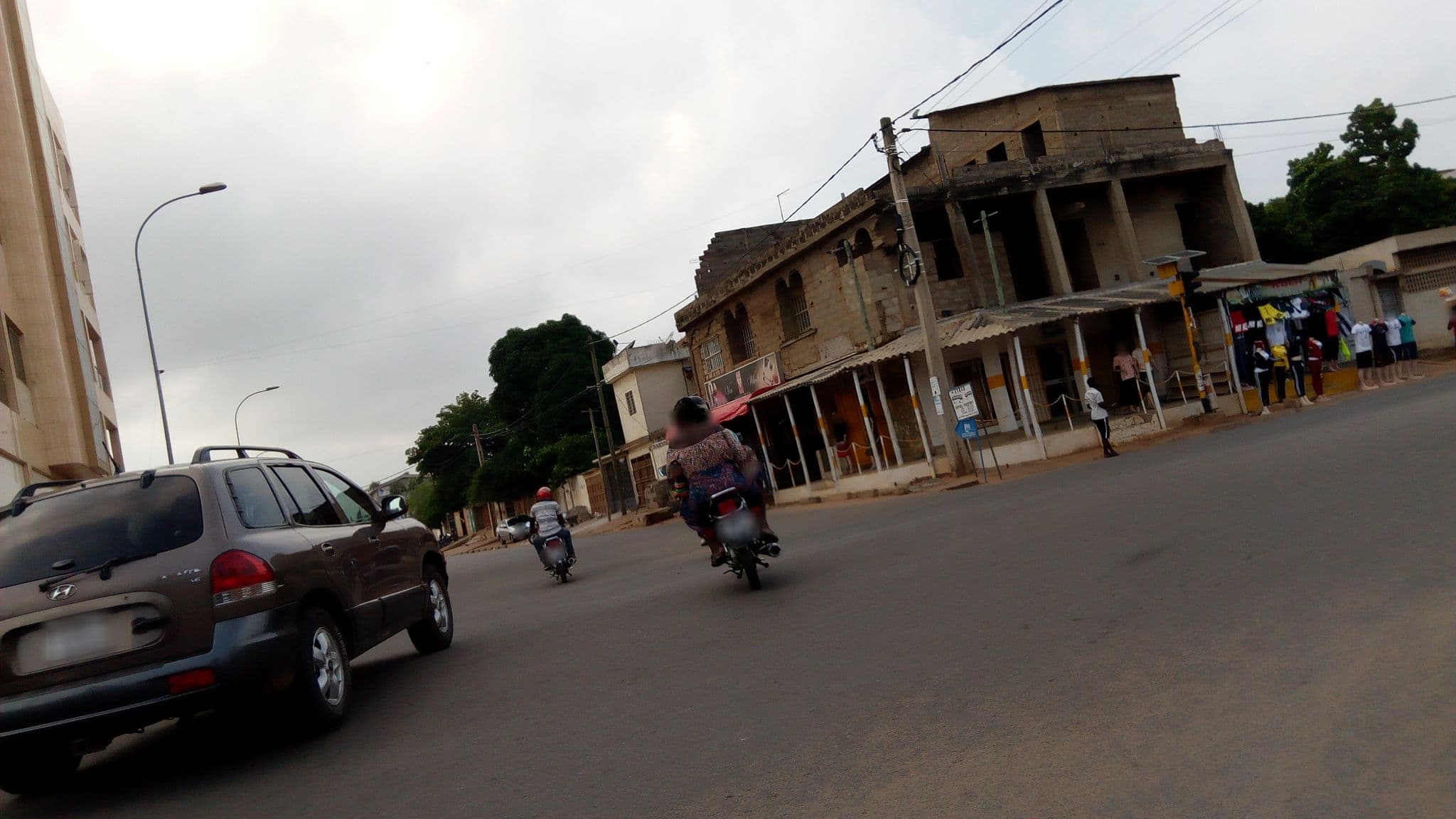 Street view near La Concorde, Lomé