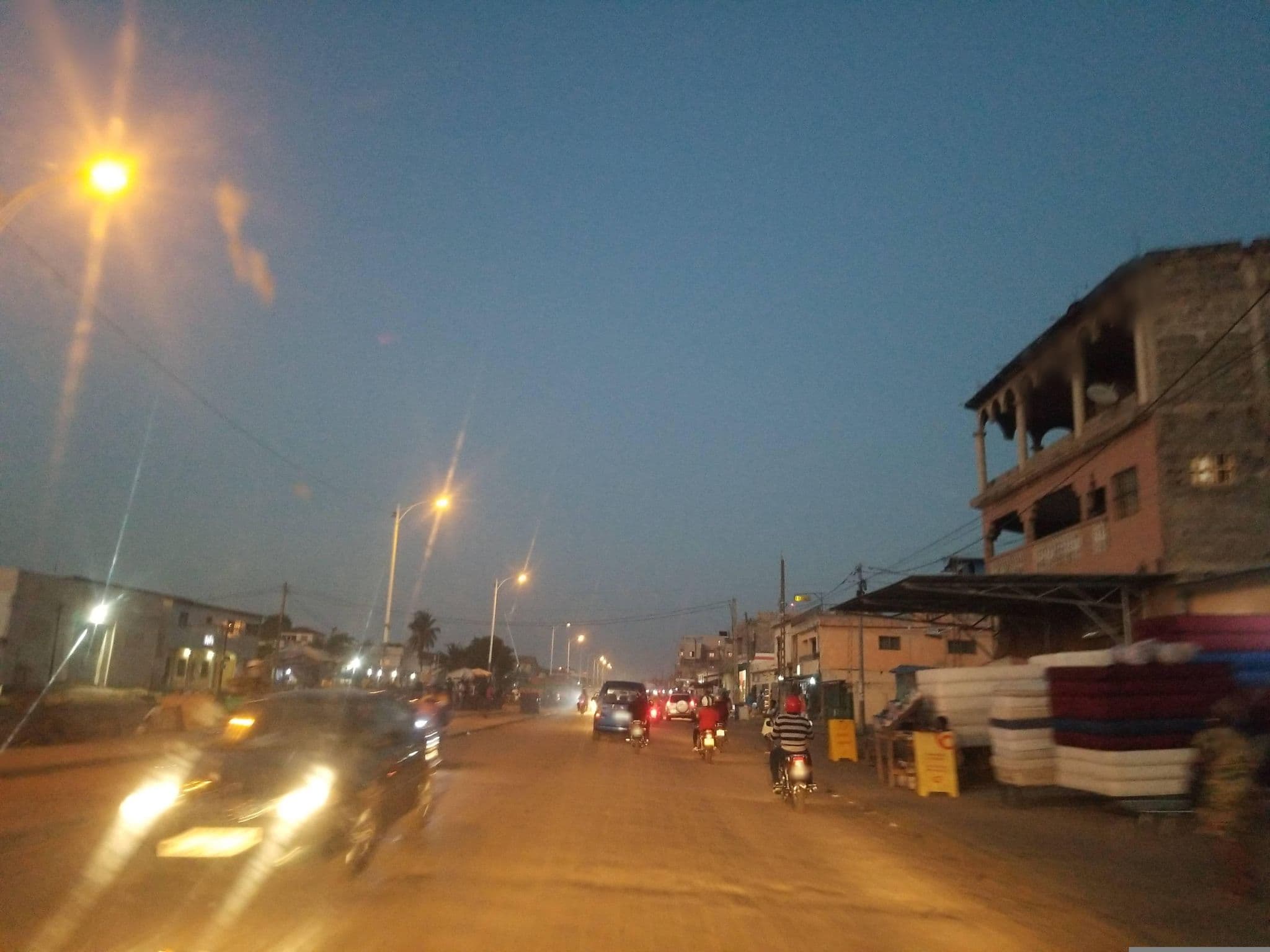 Street view near La Grace, Lomé