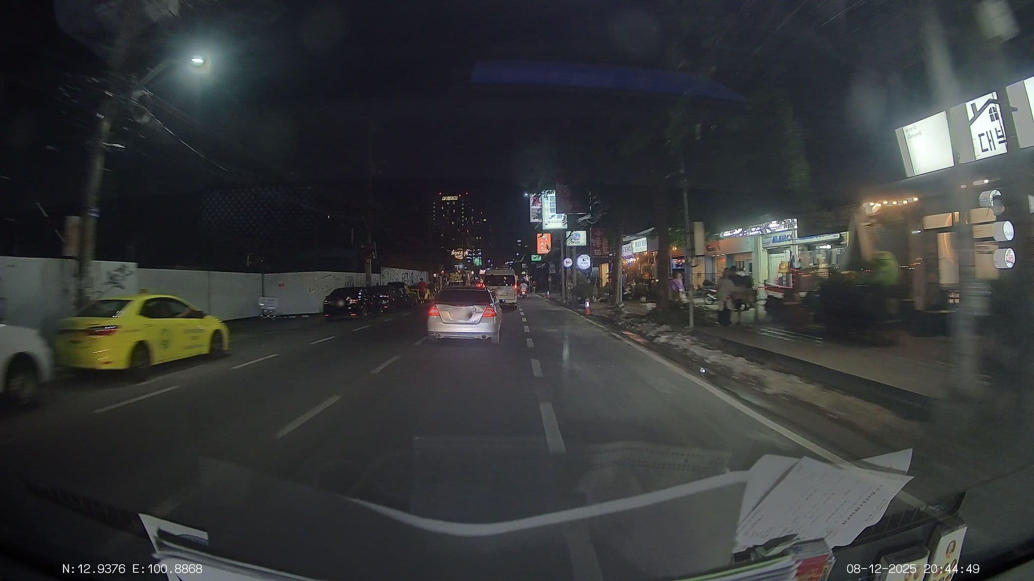 Street view near F&B Hotel, Pattaya — © ThailandCambodia (CC BY-SA · Mapillary)