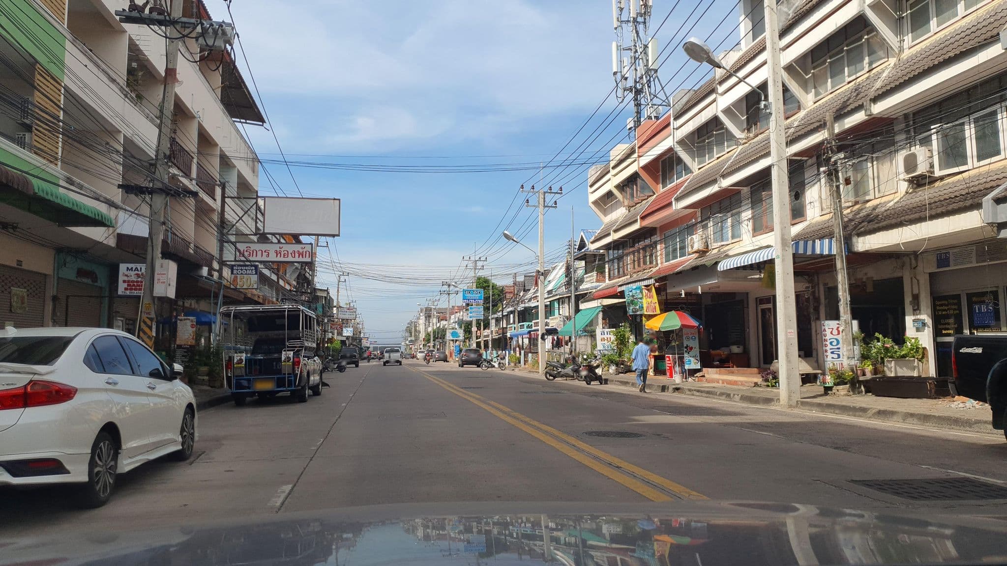 Street view near Cheena House 2, Pattaya