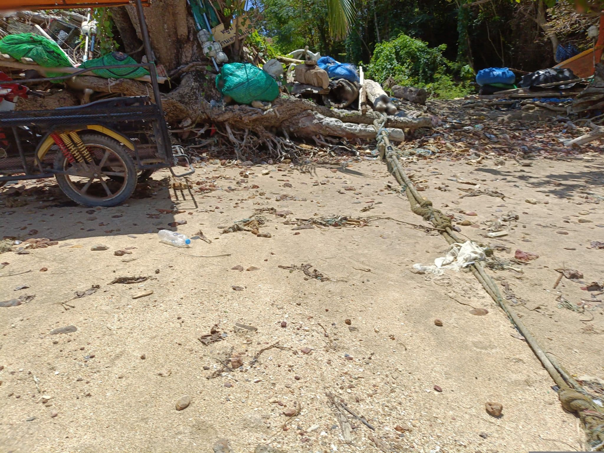 Street view near Holiday Villa, Saladan — © skillsy (CC BY-SA · Mapillary)