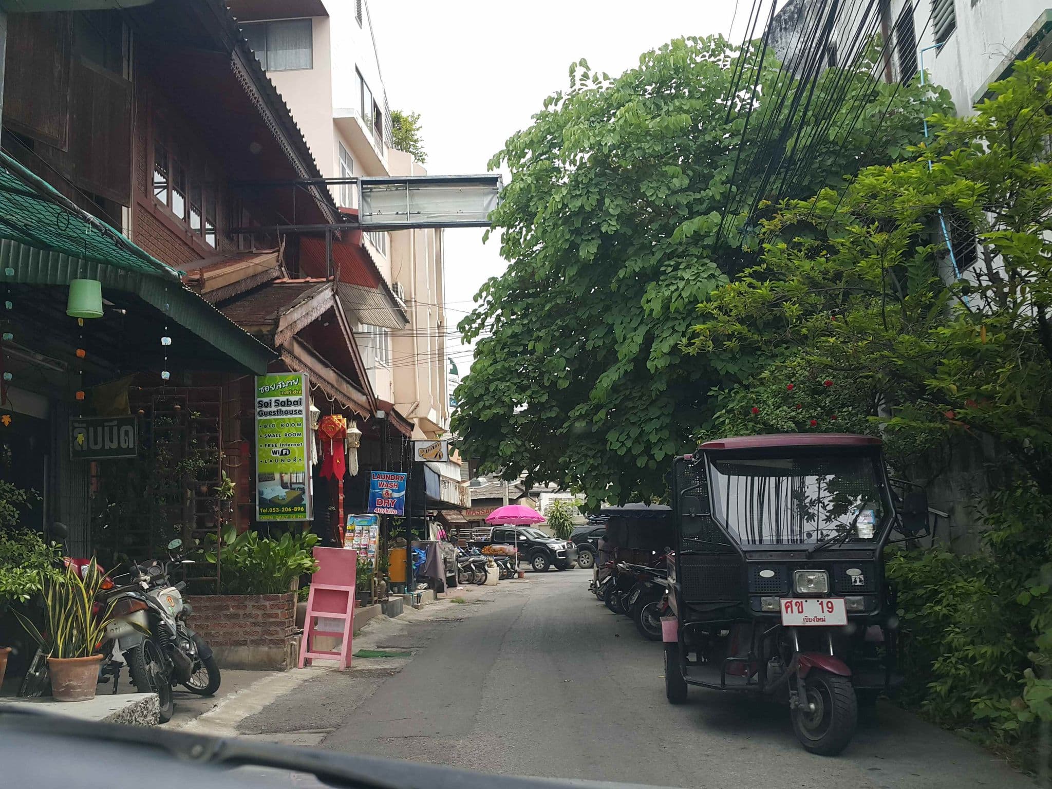 Street view near Soi Sabai, Chiang Mai