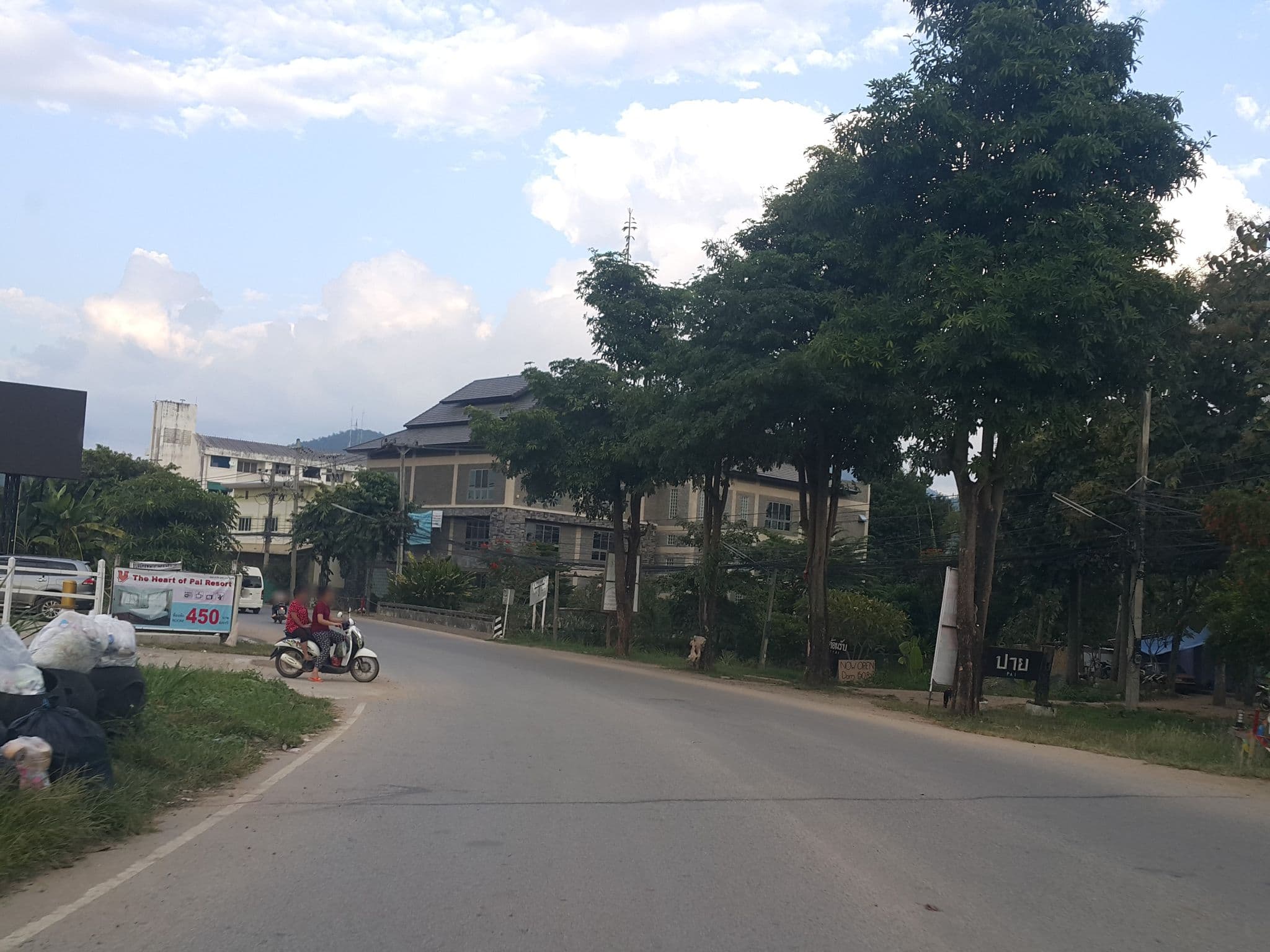Street view near Chan Guest House, Pai — © jrcarlsen (CC BY-SA · Mapillary)