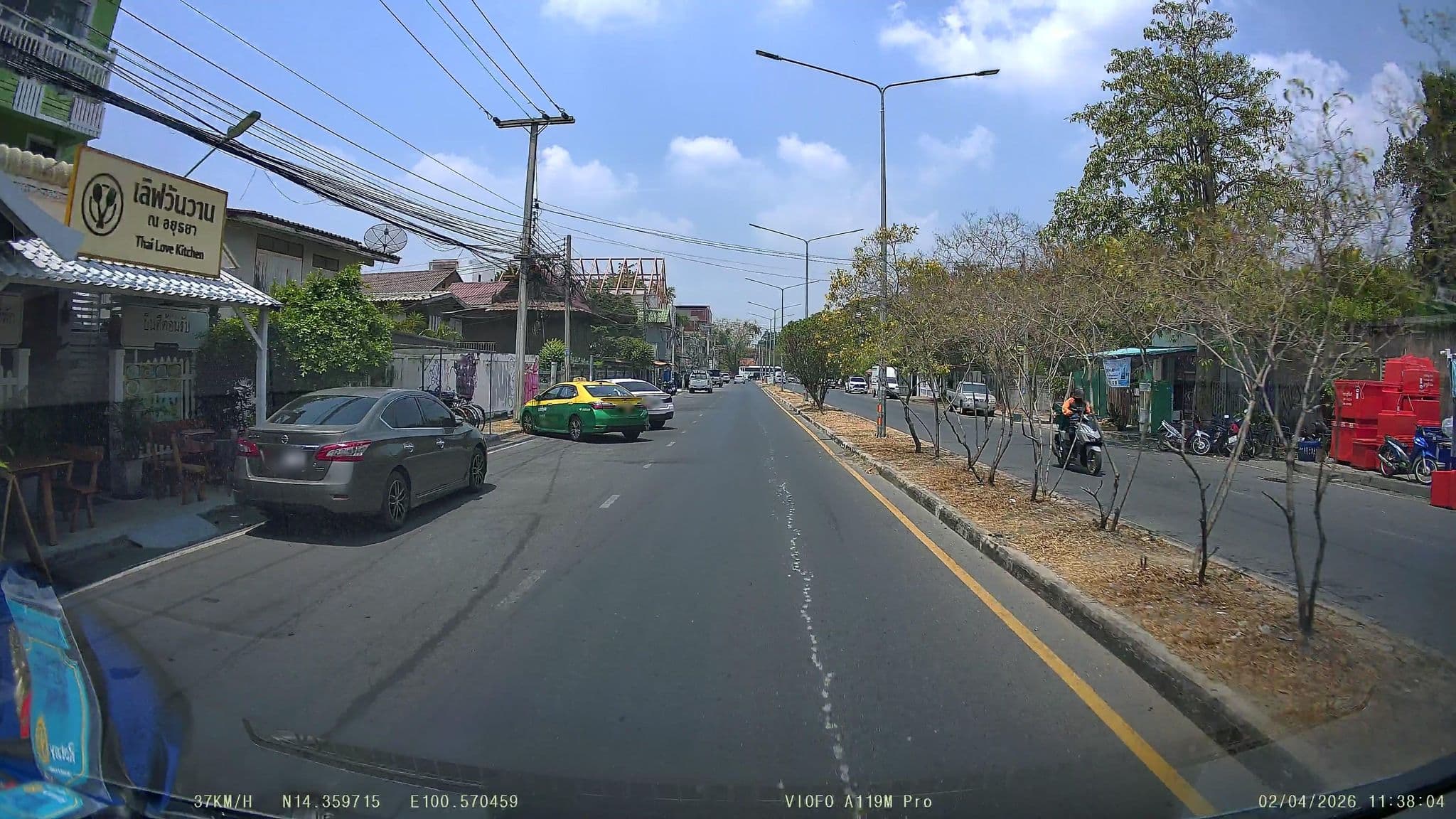 Street view near Baansuan GH, Phra Nakhon Si Ayutthaya