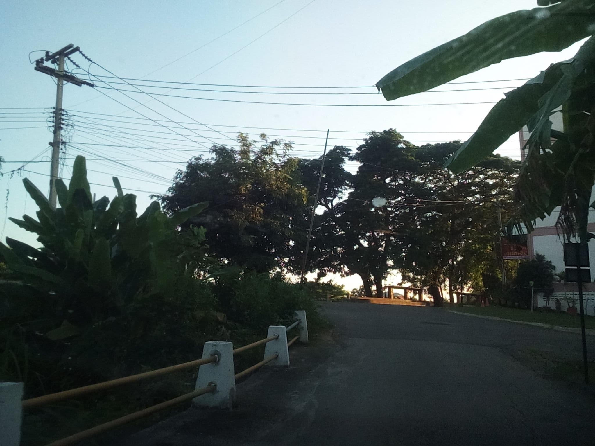 Street view near แท่พทอง 2, Lamphun — © kyoko (CC BY-SA · Mapillary)