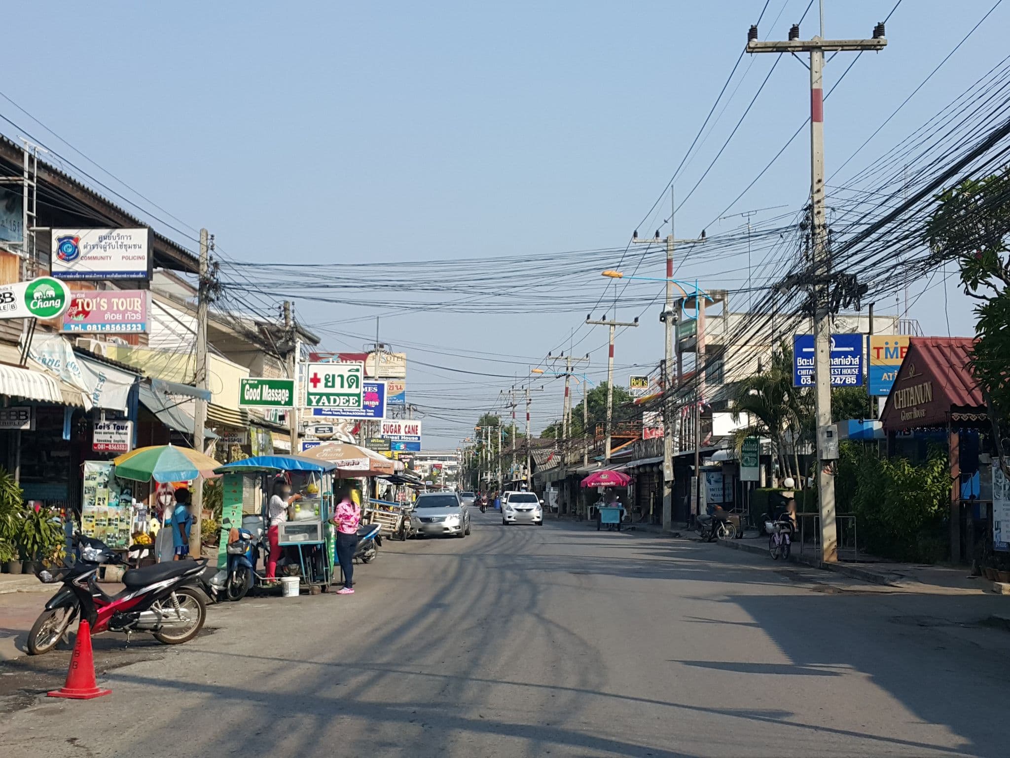 Street view near Chitanun Guest House, Kanchanaburi — © jrcarlsen (CC BY-SA · Mapillary)