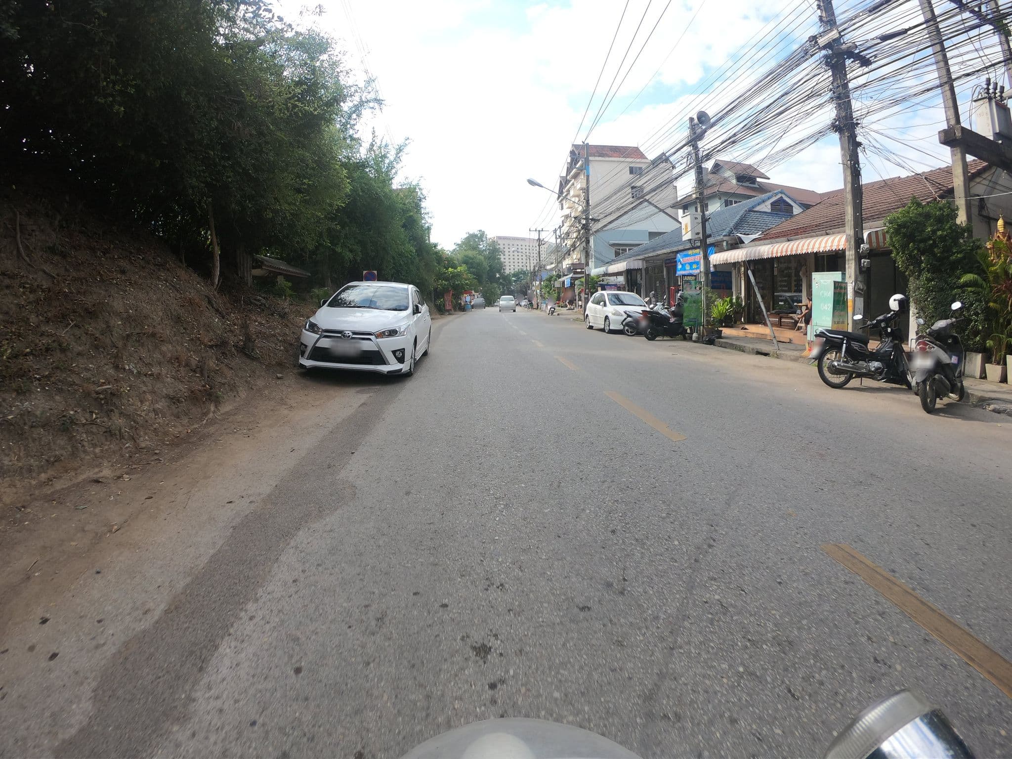 Street view near Chiang Mai Travel Lodge, Chiang Mai
