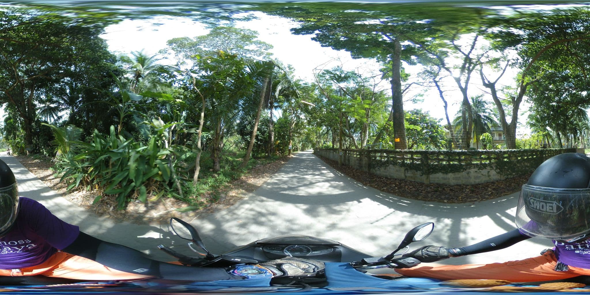 Street view near Samui Native Resort and Spa, Ko Samui