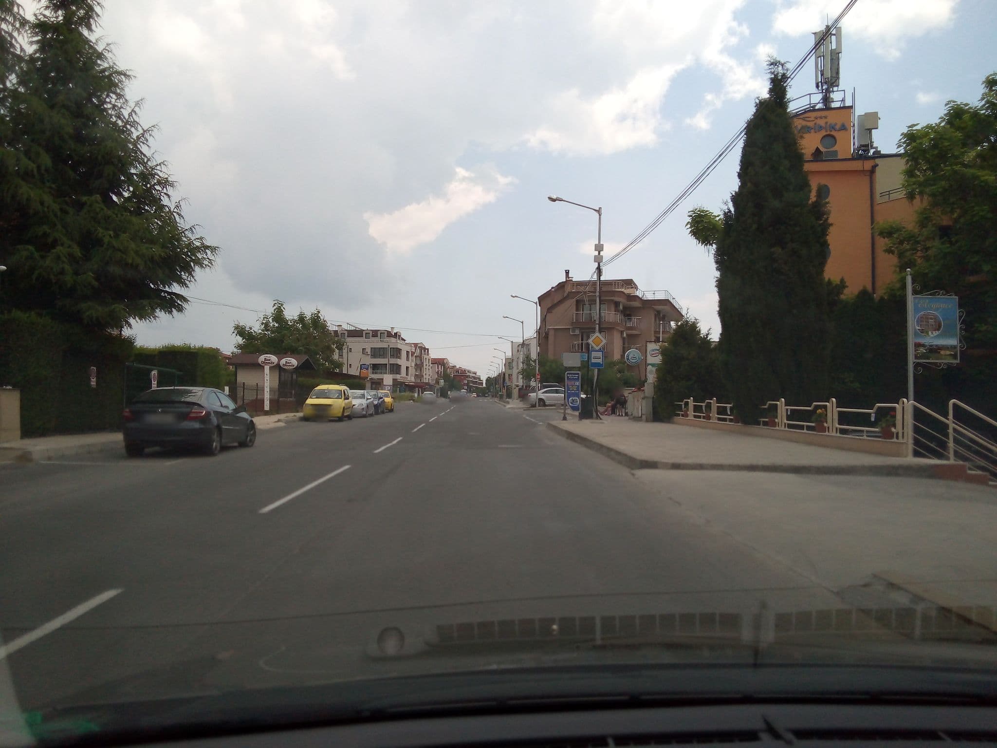 Street view near Elegance, Ravda — © micmin1972 (CC BY-SA · Mapillary)