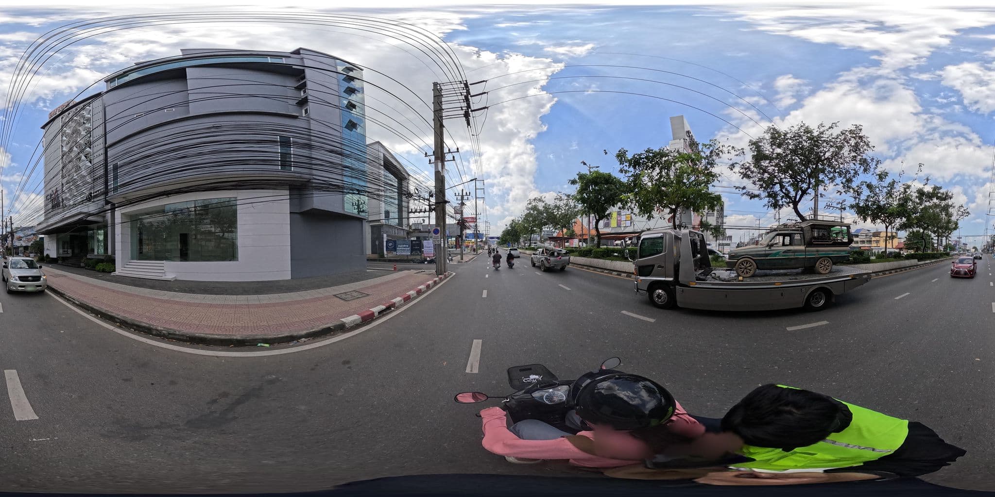 Street view near Crystal Hotel, Hat Yai