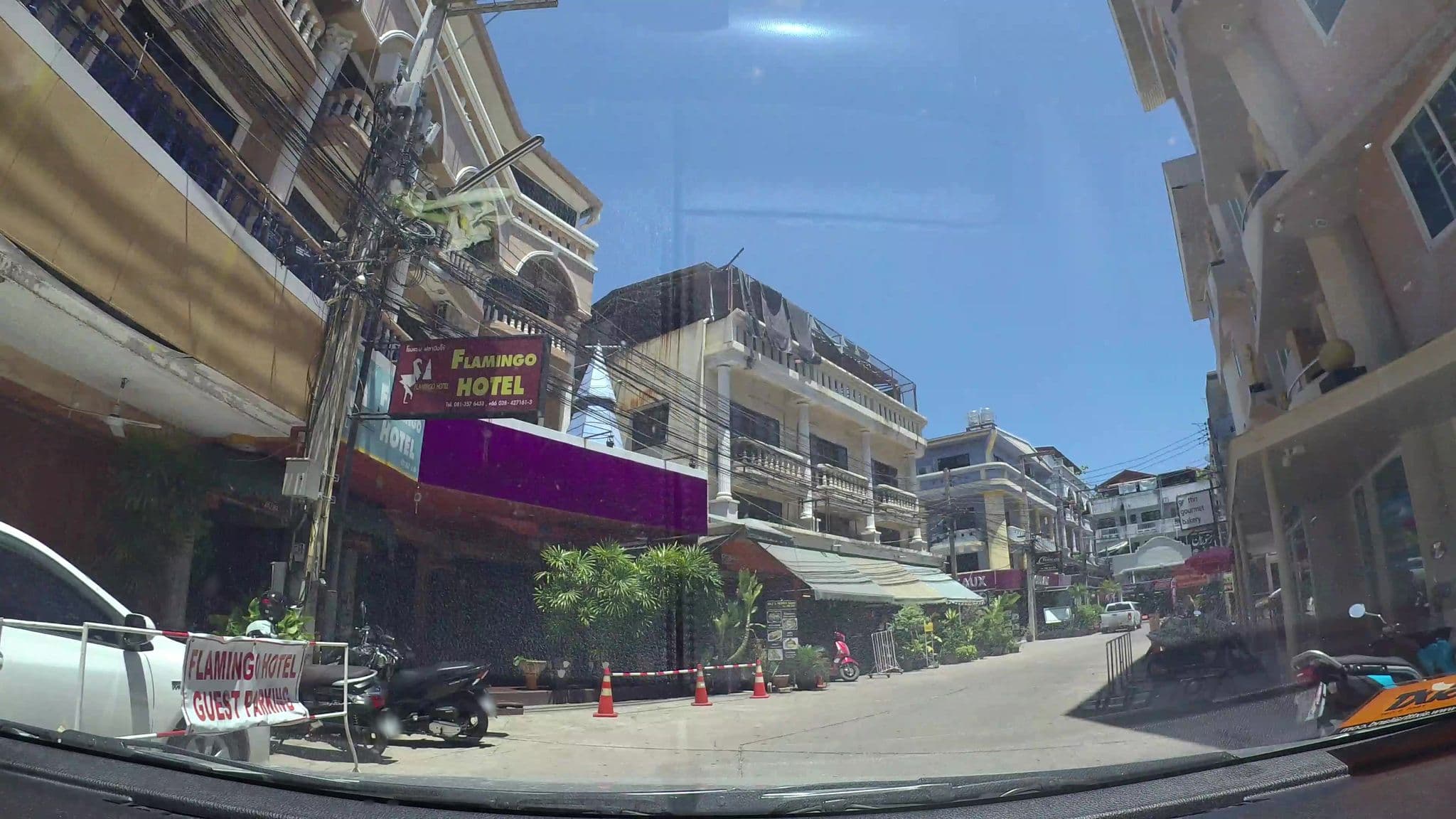 Street view near Mosaik Luxury Apartment, Pattaya