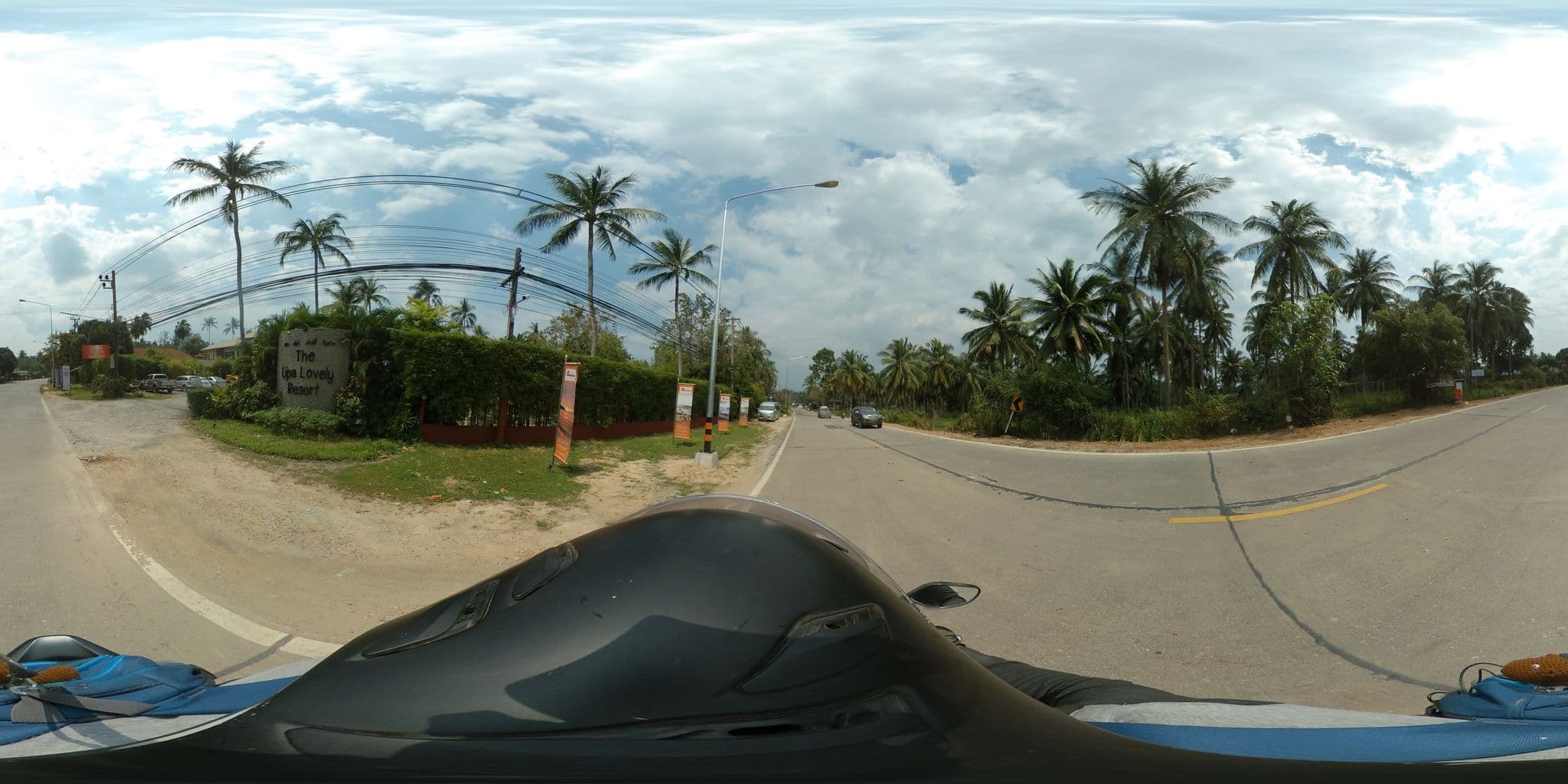 Street view near Lipa Lovely Resort, Ko Samui