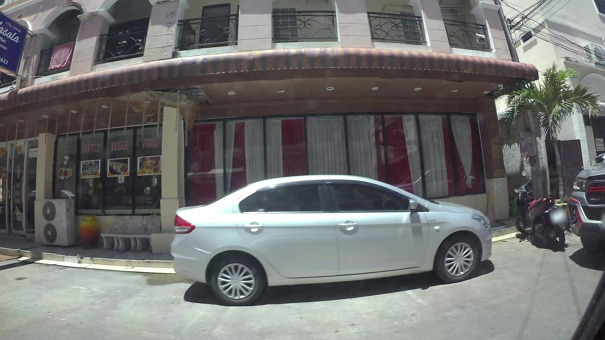Street view near P Guesthouse, Pattaya