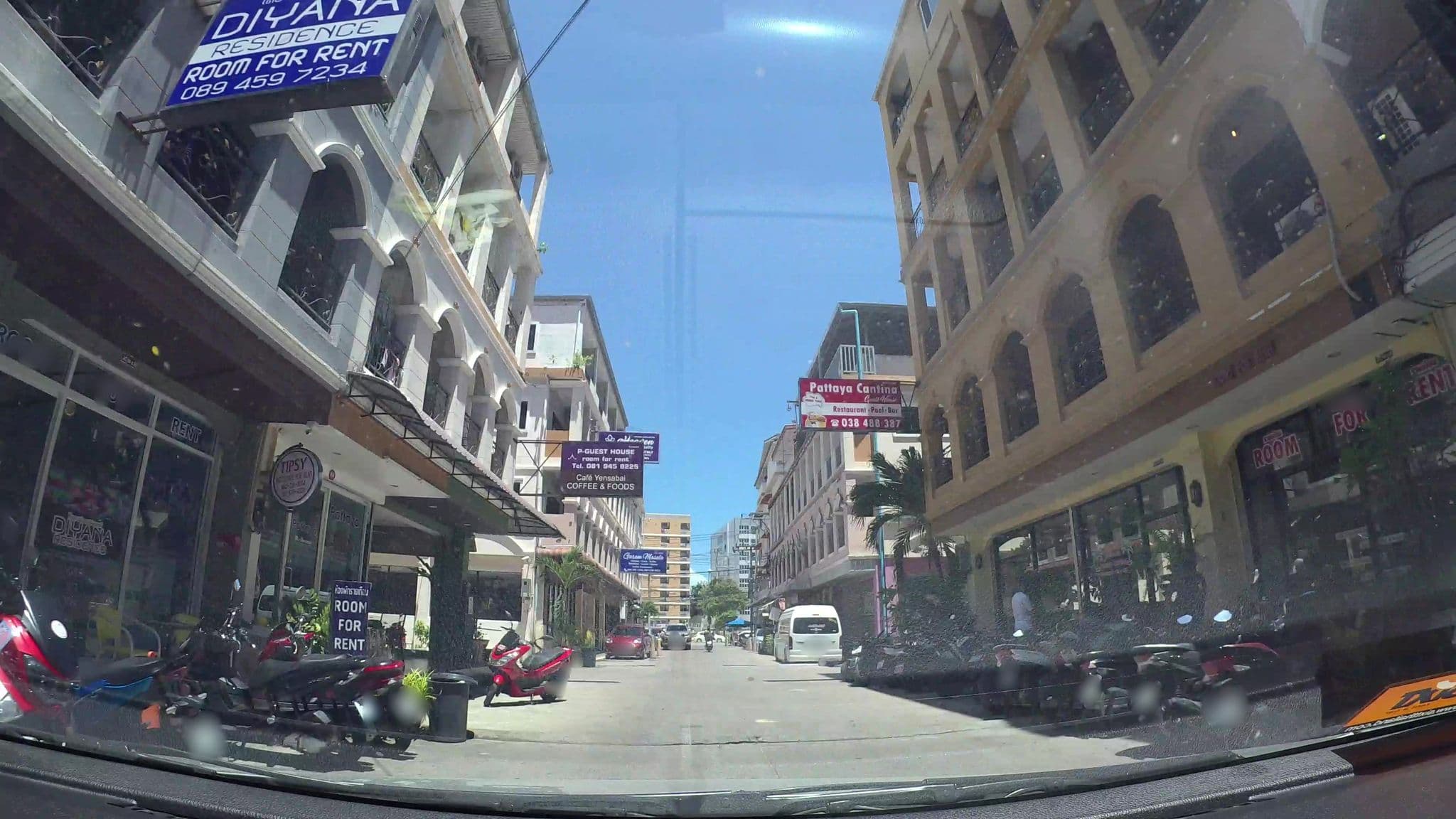 Street view near Pattaya Cantina, Pattaya