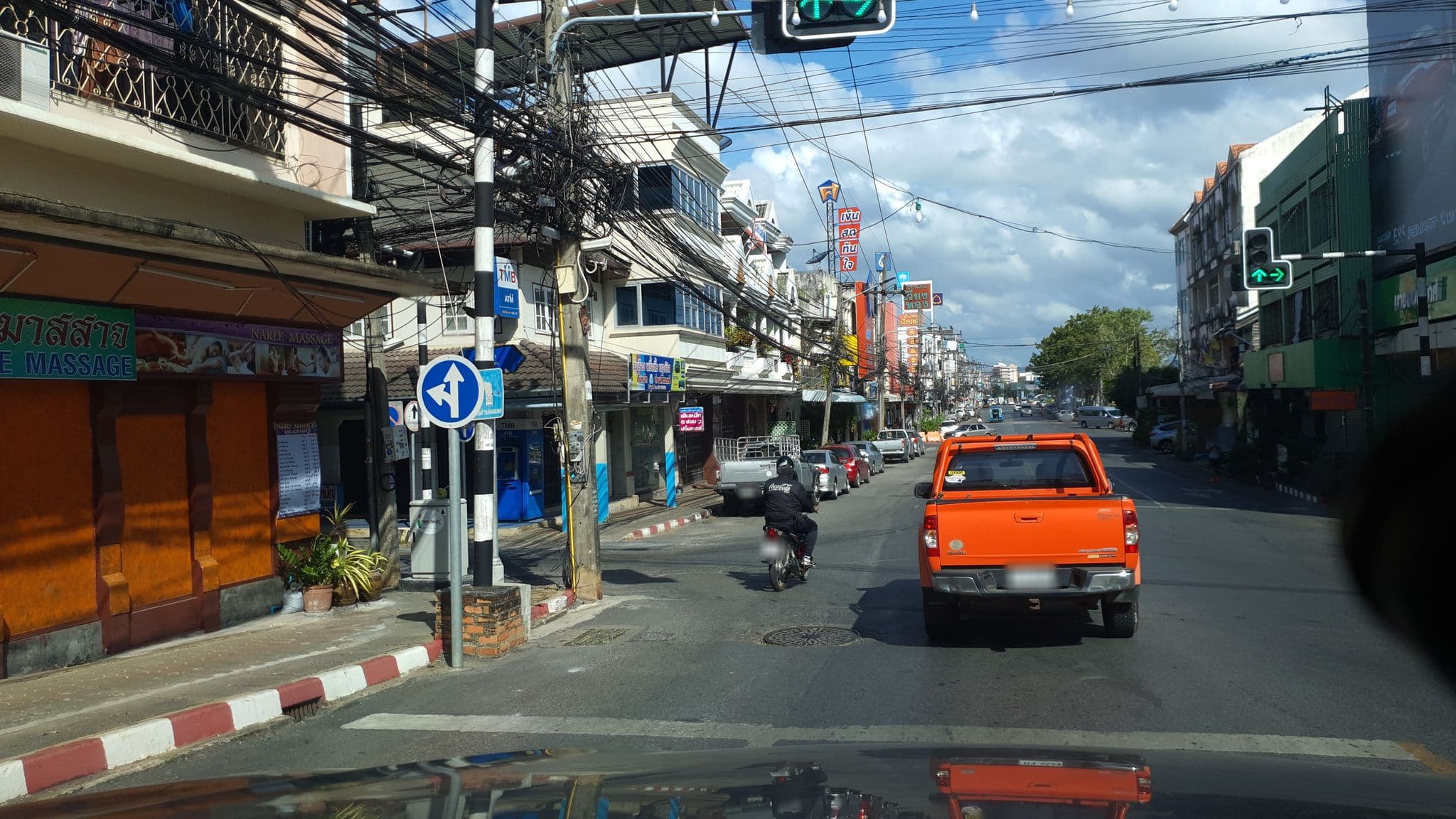 Street view near Smile Guesthouse, Krabi