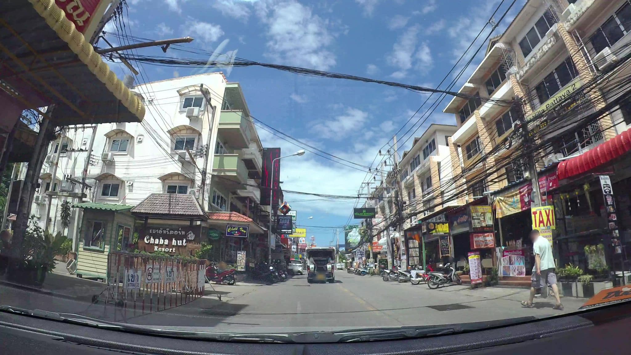 Street view near Jollys Hotel, Pattaya