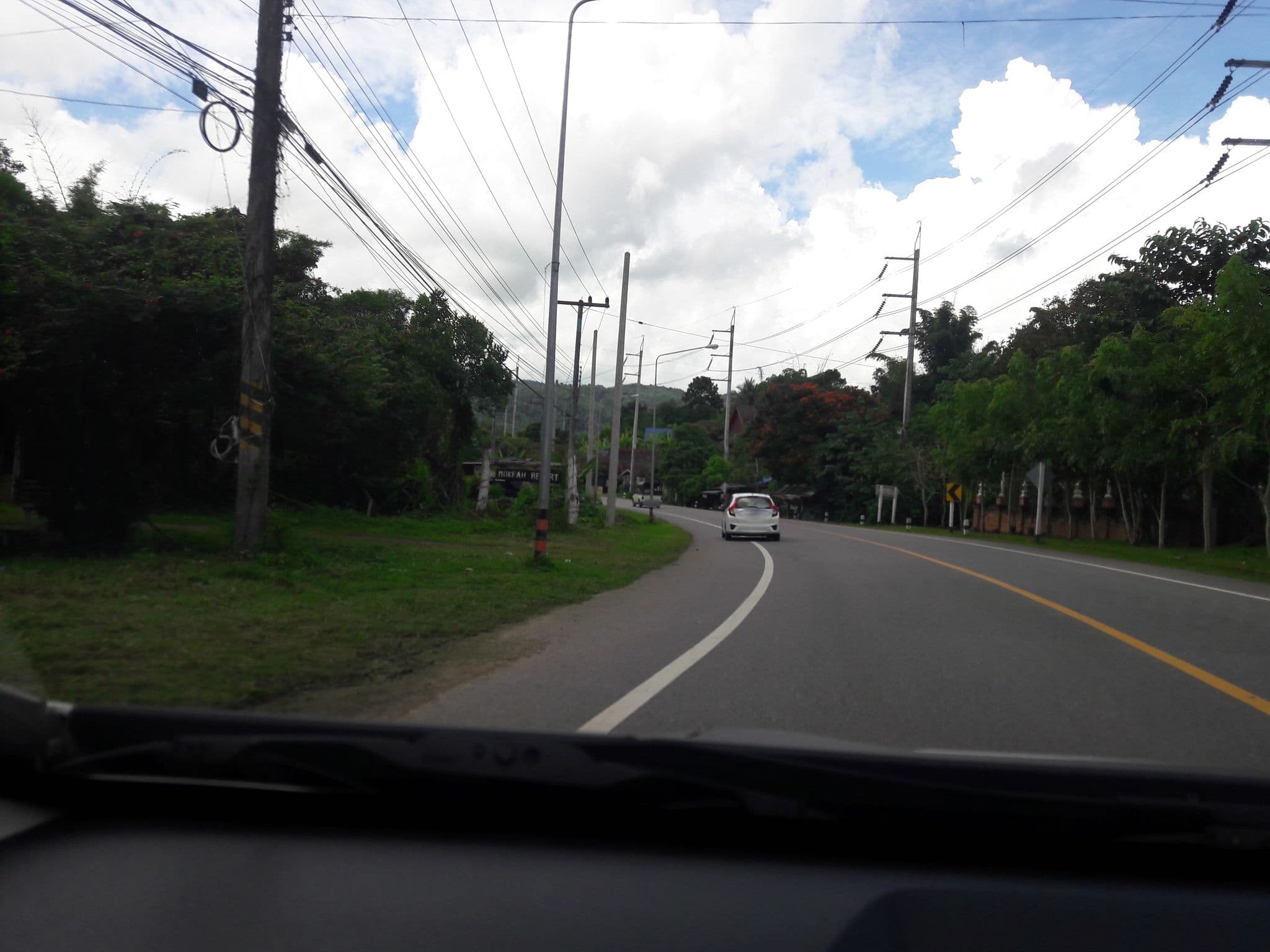 Street view near Mok Fa resort, Chiang Mai