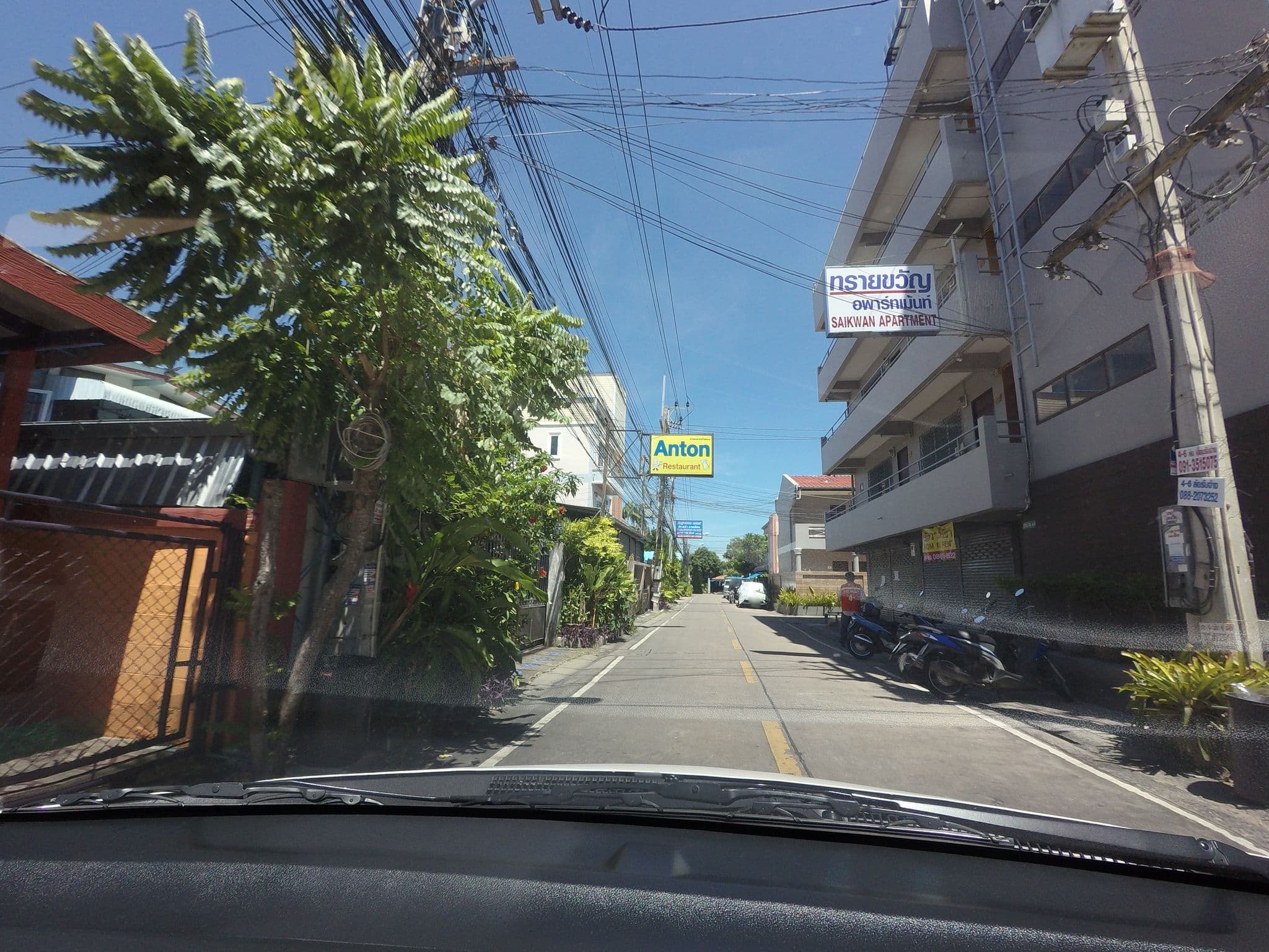 Street view near Dang Apartment, Pattaya