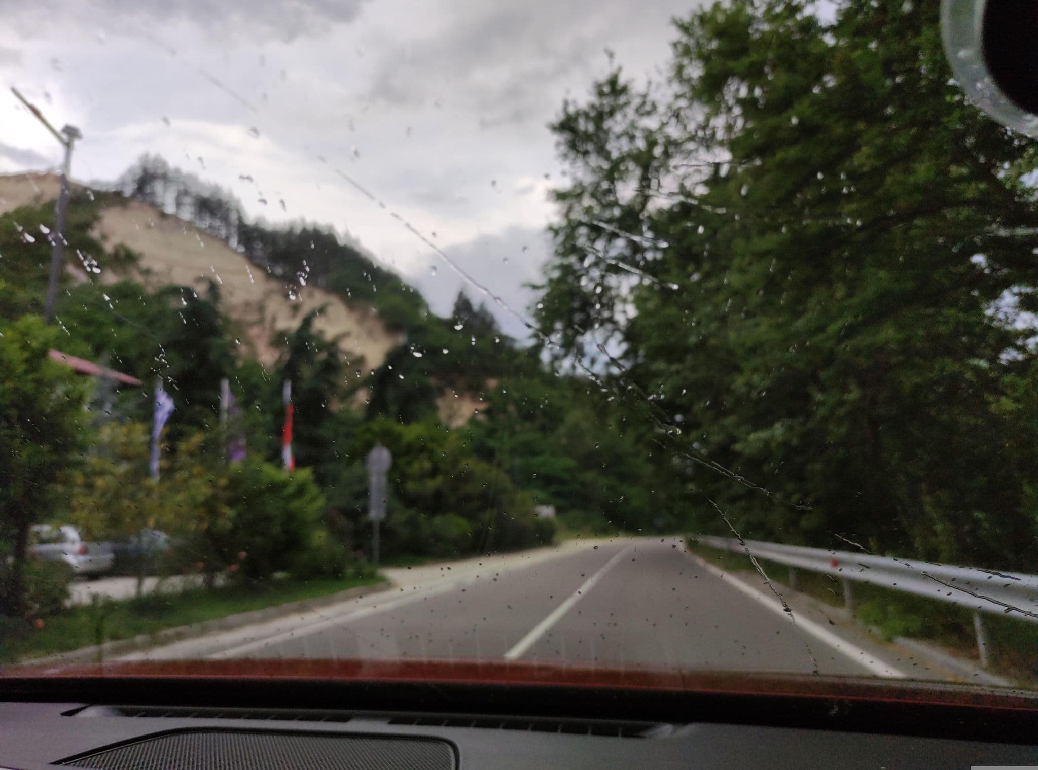 Street view near Elli Greco, Polenitsa — © neau (CC BY-SA · Mapillary)