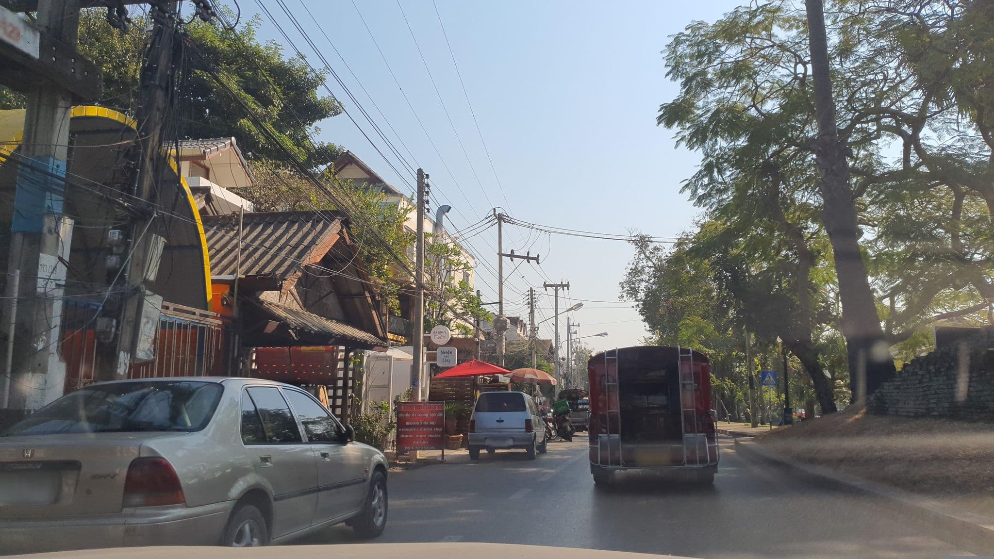 Street view near Thaiway Guesthouse, Chiang Mai
