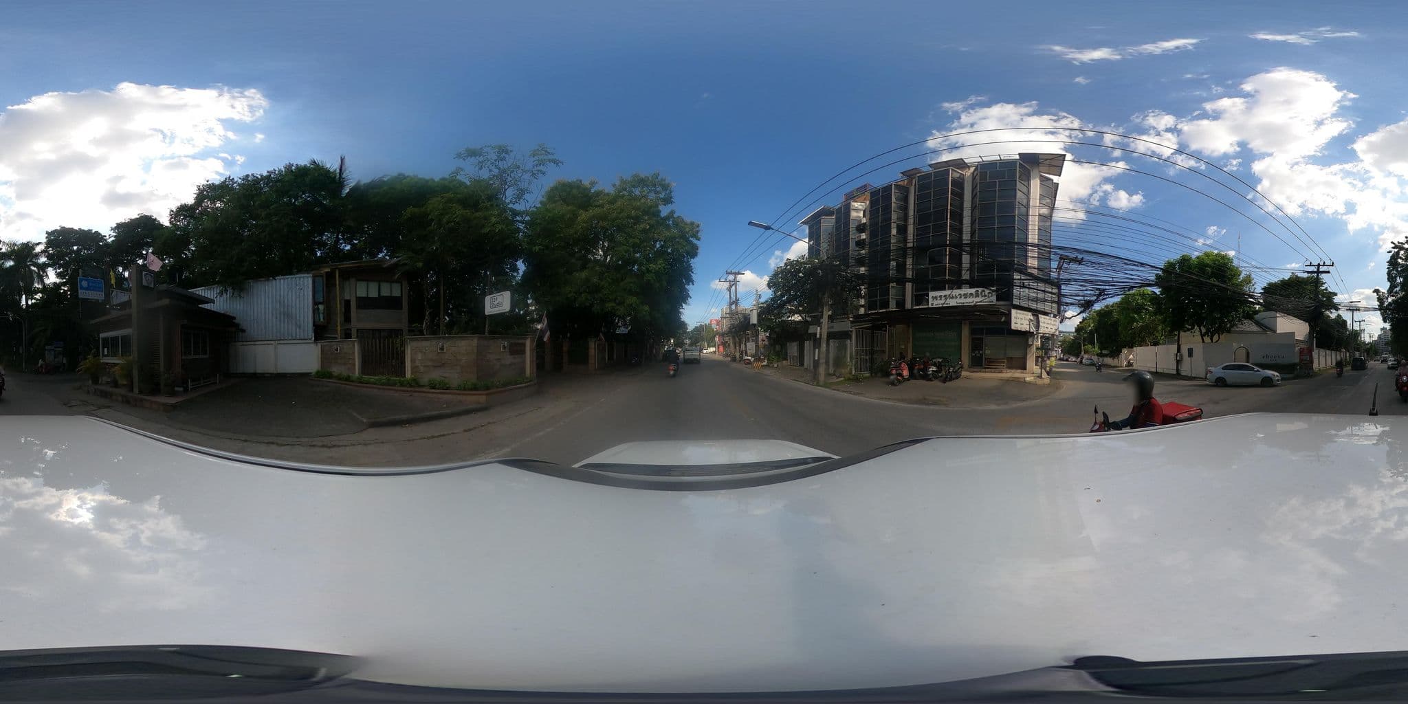 Street view near Safe and Sound Hostel, Chiang Mai — © SoT (CC BY-SA · Mapillary)