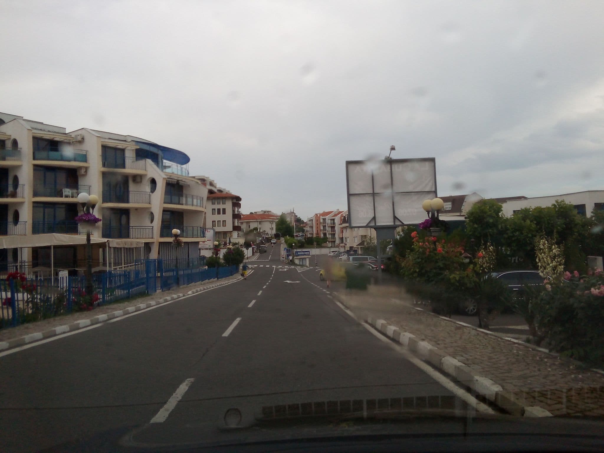 Street view near Vega Village, Sveti Vlas — © micmin1972 (CC BY-SA · Mapillary)