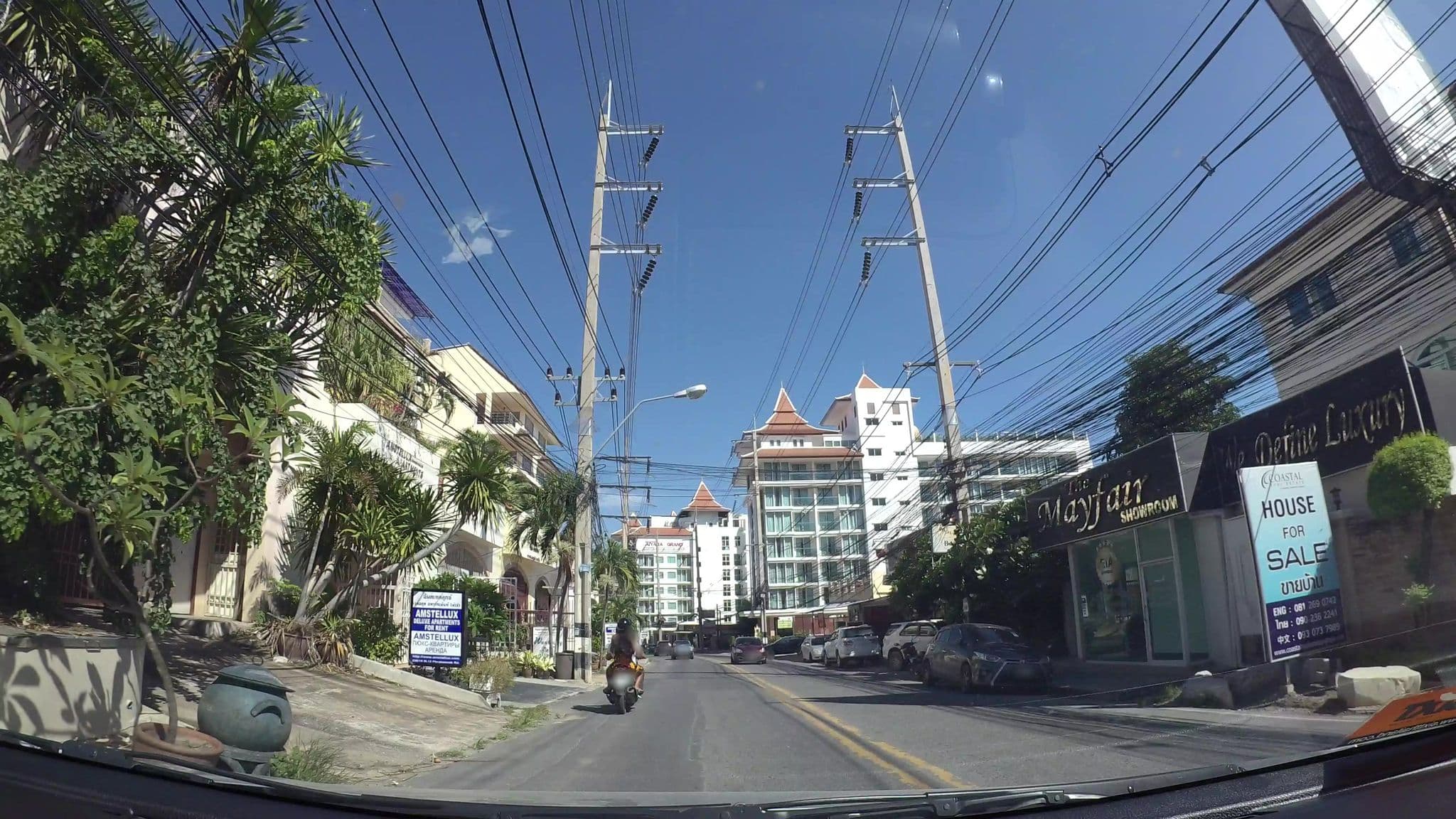 Street view near Argyle Apartments 2, Pattaya