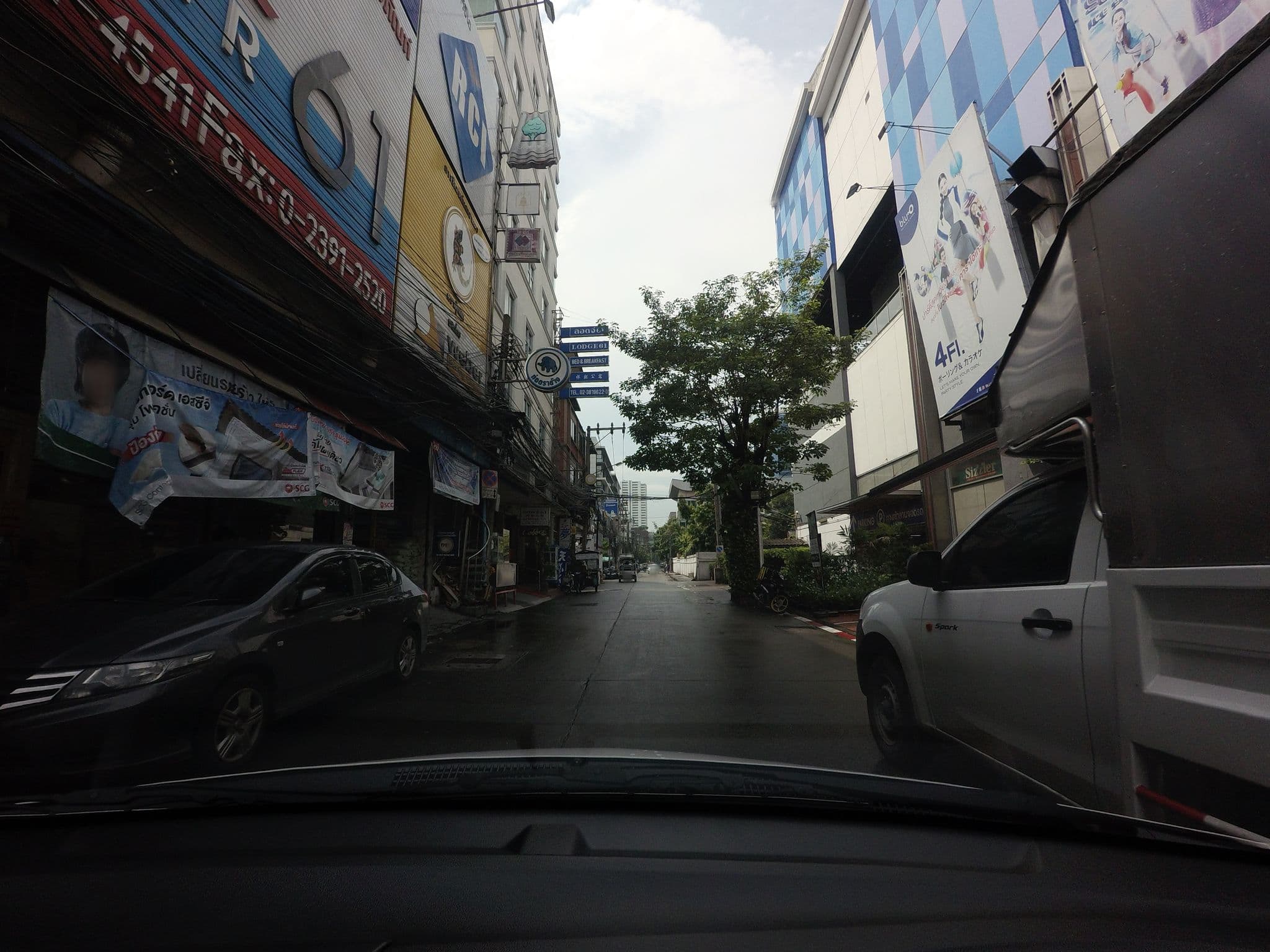 Street view near ลอดจ์ 61, Watthana