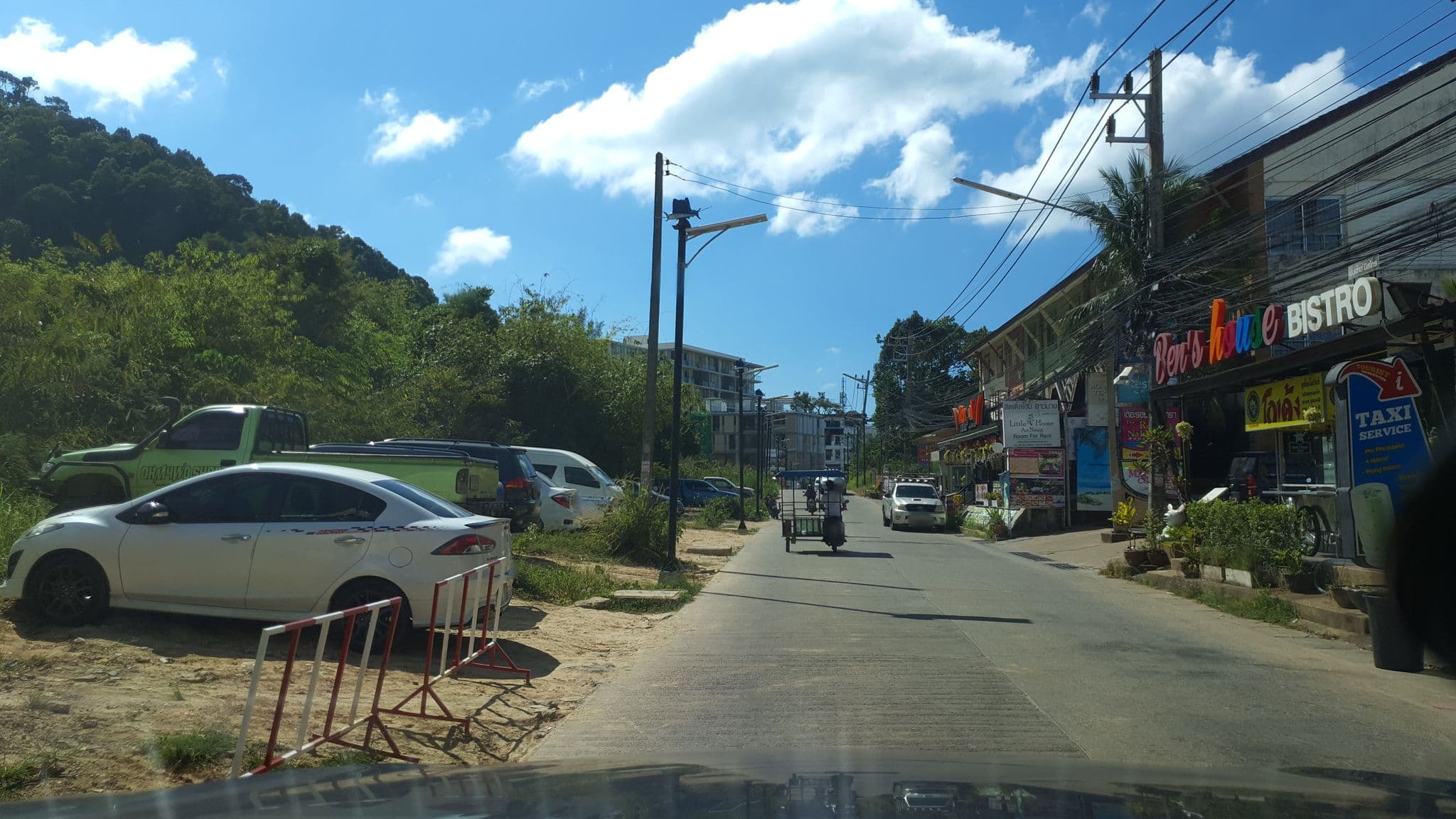 Street view near Ao Nang Terrace Hotel, Ban Ao Nang