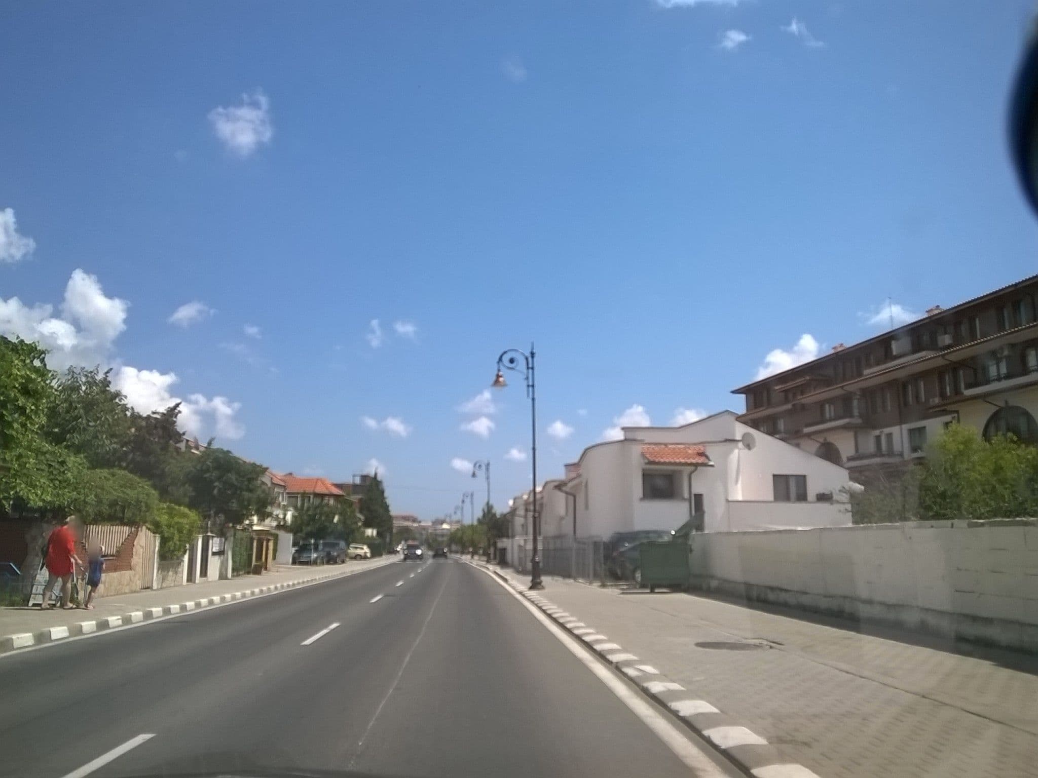 Street view near Larissa, Sveti Vlas — © moon4 (CC BY-SA · Mapillary)