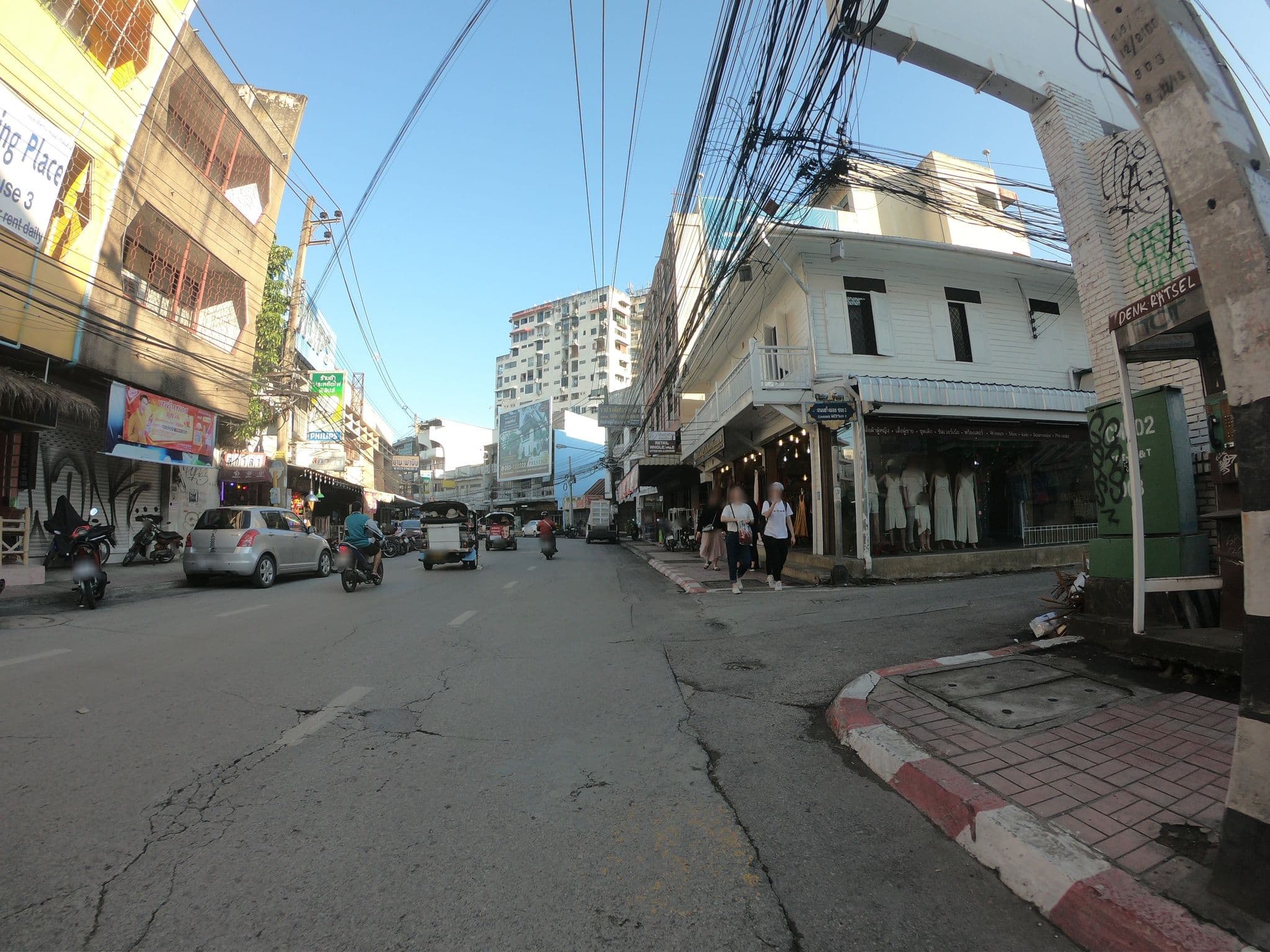 Street view near Living House 3, Chiang Mai — © chanuwath_grab (CC BY-SA · Mapillary)