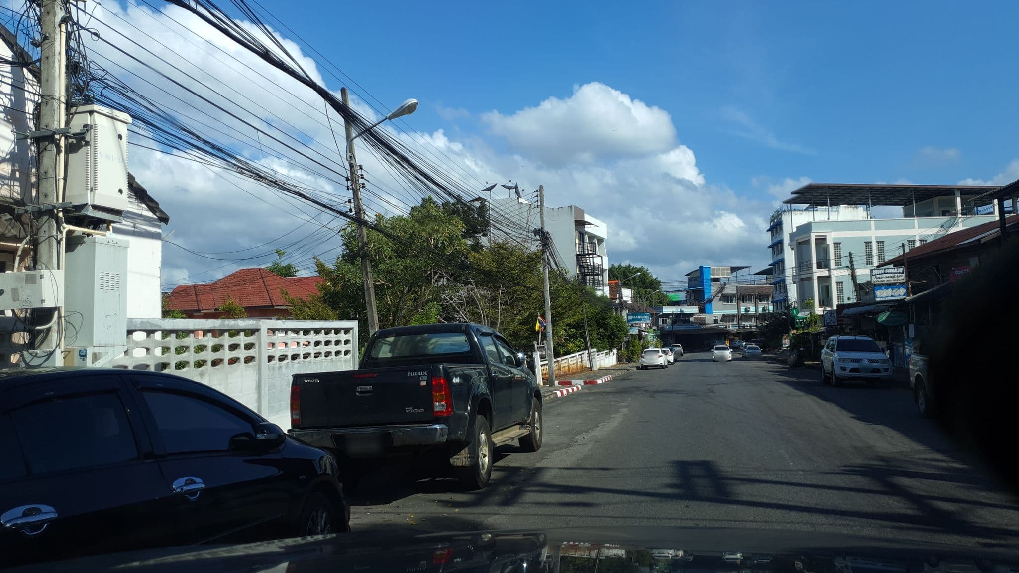 Street view near K Guesthouse, Krabi