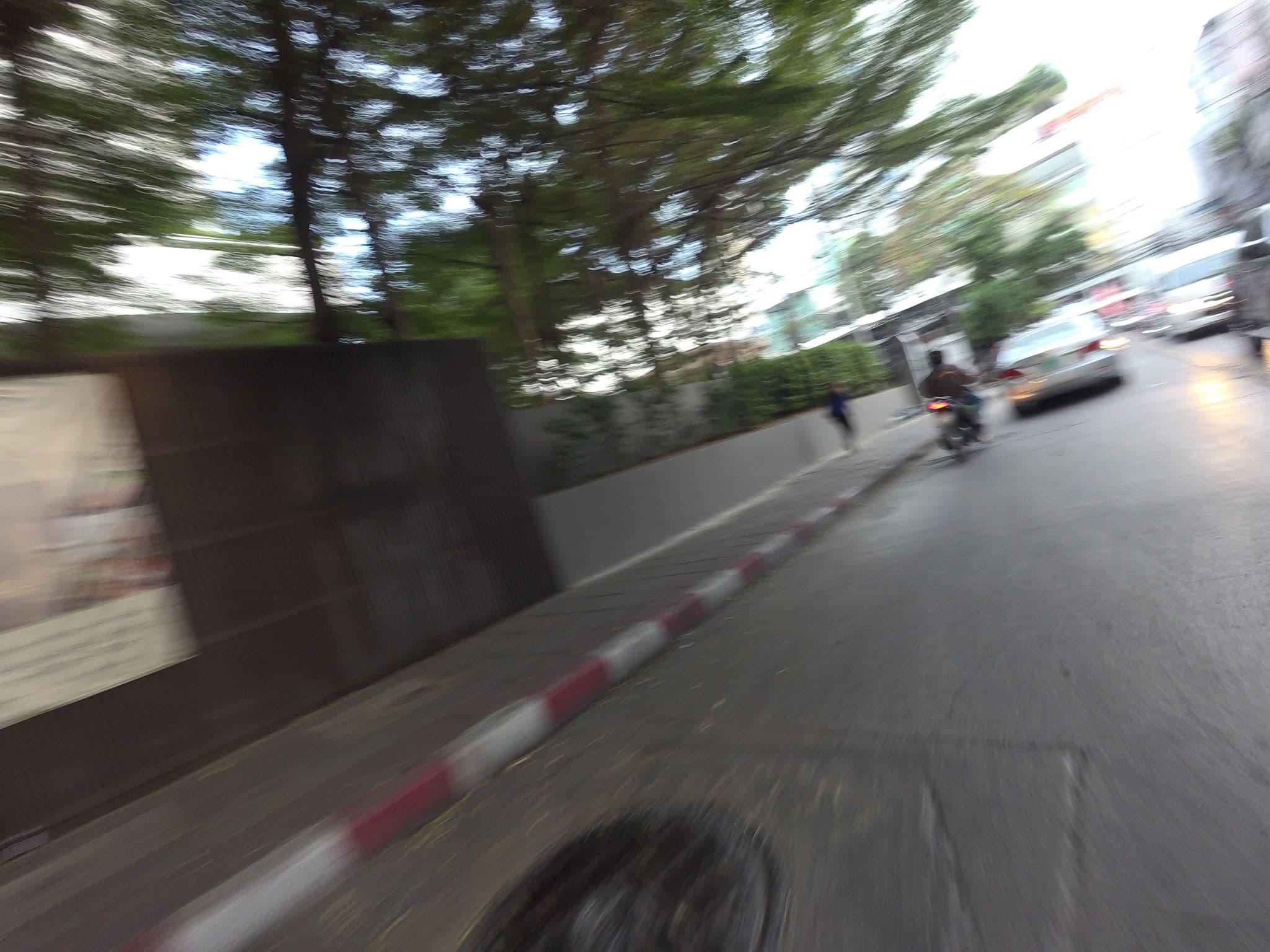 Street view near Sun City Hotel, Makkasan