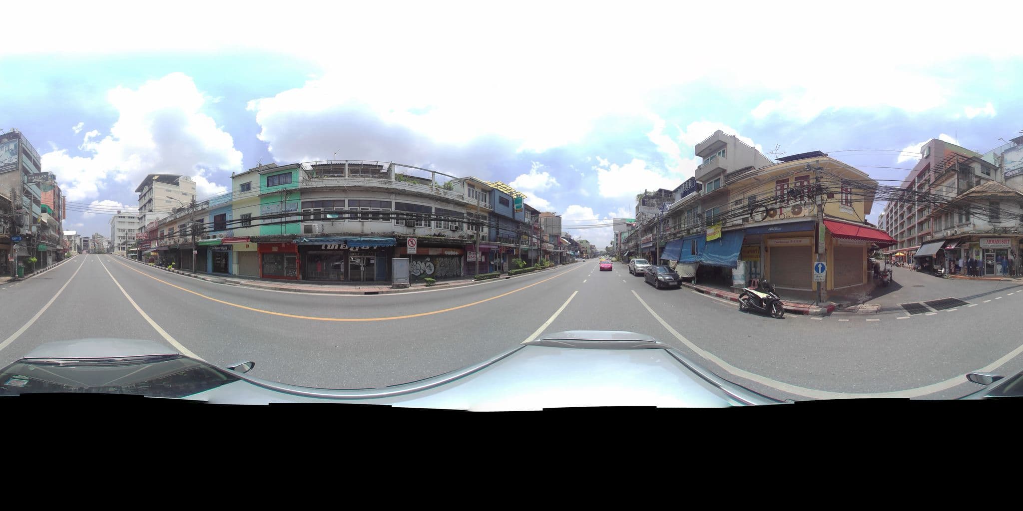 Street view near La Rivetta Bangkok, Phra Nakhon — © P05466 (CC BY-SA · Mapillary)