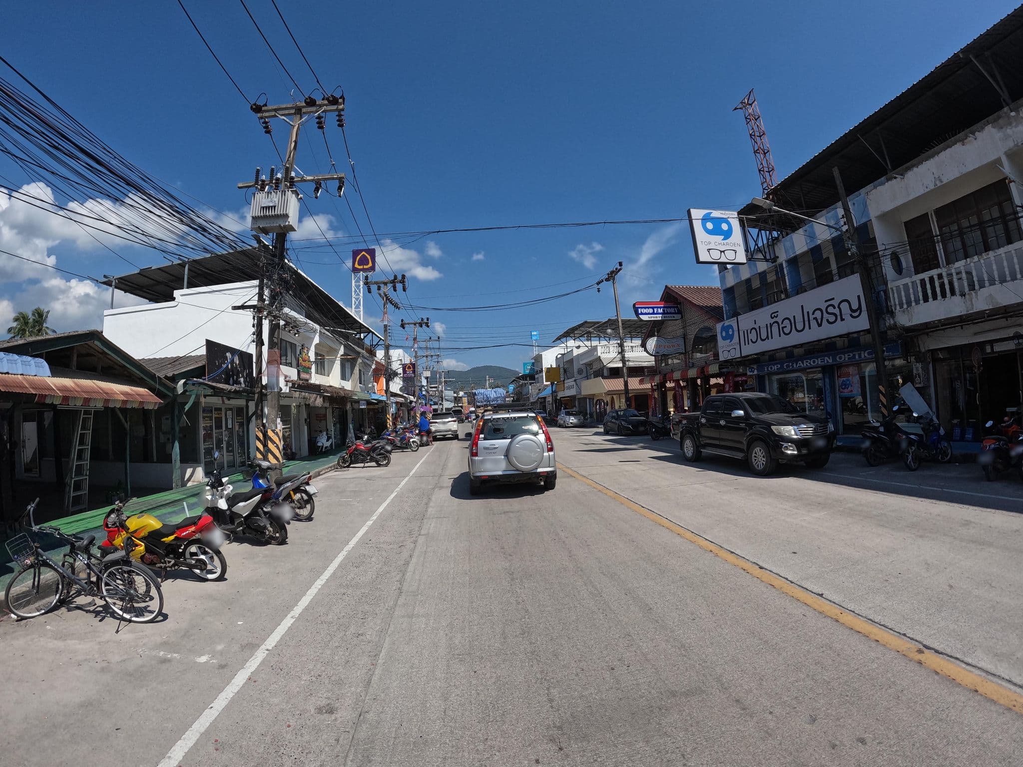 Street view near Sucasa, Ko Pha Ngan