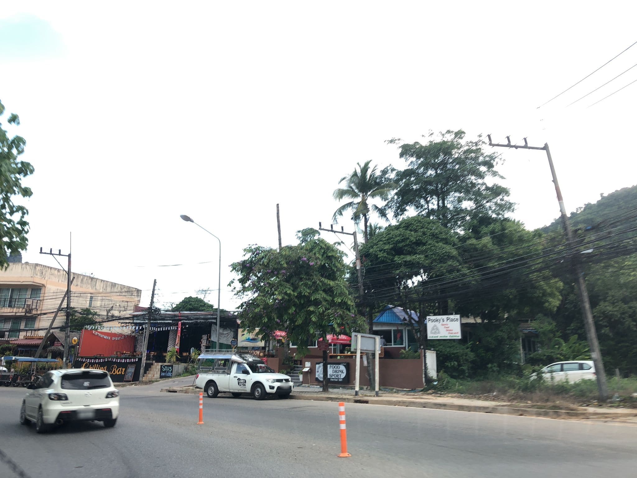 Street view near Full Moon House & Resort, Ban Ao Nang