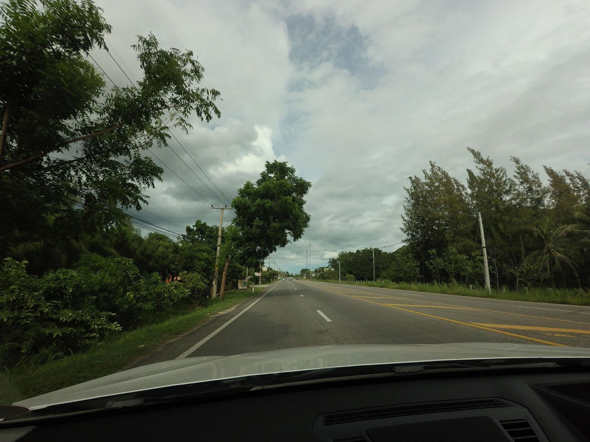 Street view near kite cable chalets, Pran Buri — © mishari (CC BY-SA · Mapillary)